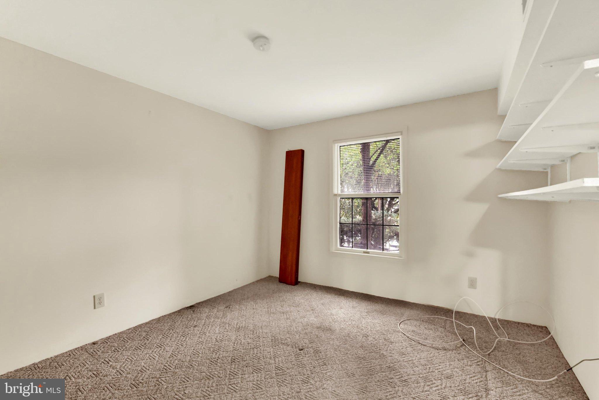 921 INNSBRUCK DRIVE A