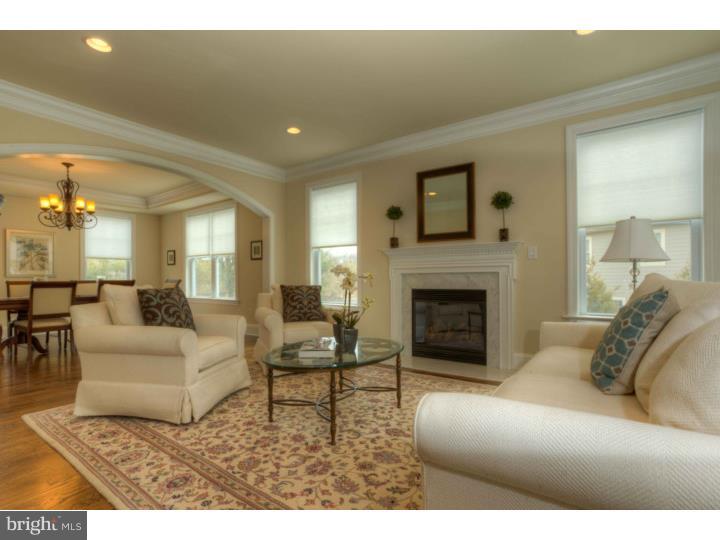 ASHWOOD MANOR - Residential