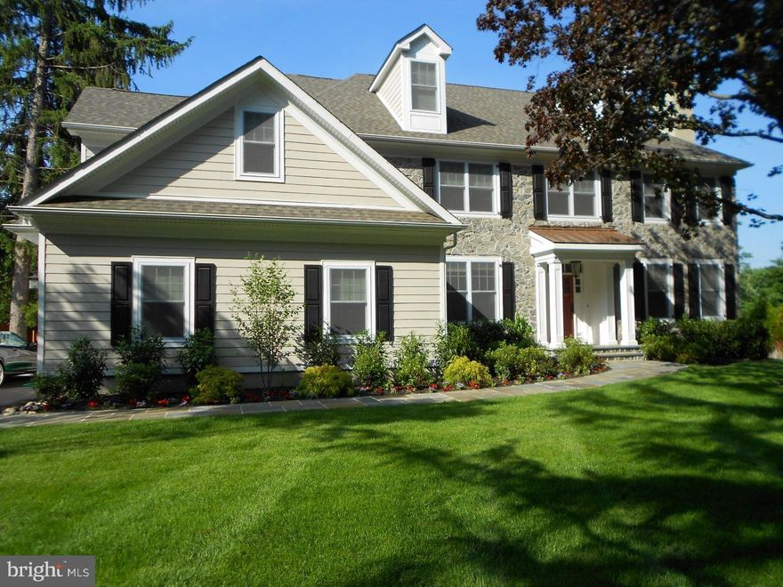 Custom designed New Construction in Radnor Township.   This lovely home is nestled in an established main line neighborhood with a variety of architecture both old and new, manicured landscaping and tree lined streets.   The home offers an open floor plan for easy living and entertaining.  The gourmet kitchen with Bosch Appliances, Century "Vanderbilt" white cabinetry, White Carerra Marble Tops and custom back splash is central to the informal living area which includes an oversized family room with gas fireplace.  The first floor continues with two story foyer, living room, dining and formal living room.  Hardwood floors, enhanced trim package, spring arches, custom tile work, enhanced lighting package and plumbing package are all included in this fabulous home.  There is a large master suite with sitting room, his and her closets, soaking tub and oversized shower.  The second floor also includes 3 additional large bedrooms, 2 bathrooms and laundry room. Location is walk to the Villanova Train Station and easy access to all major roadways, dining and entertainment.