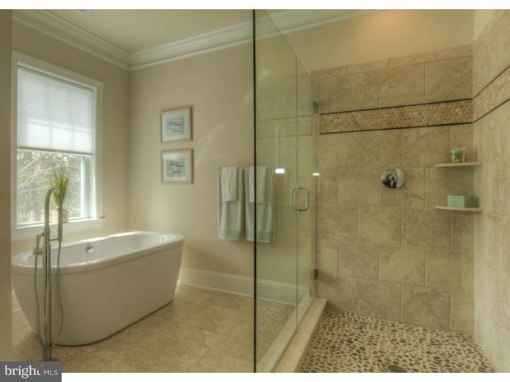 ASHWOOD MANOR - Residential