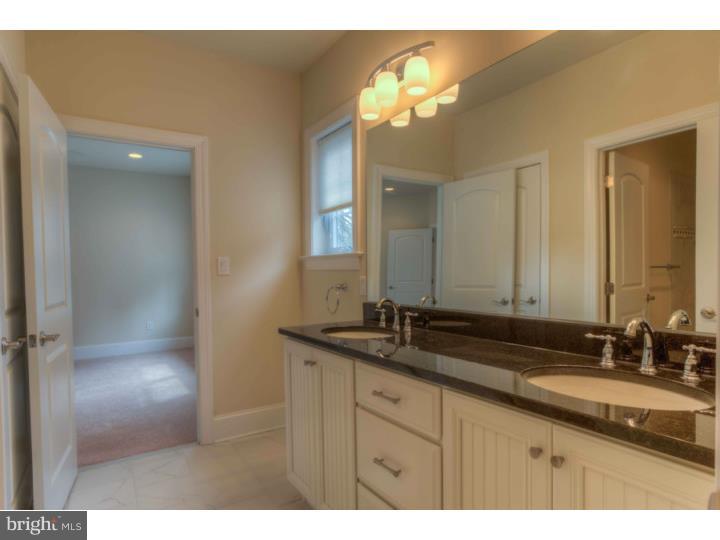 ASHWOOD MANOR - Residential