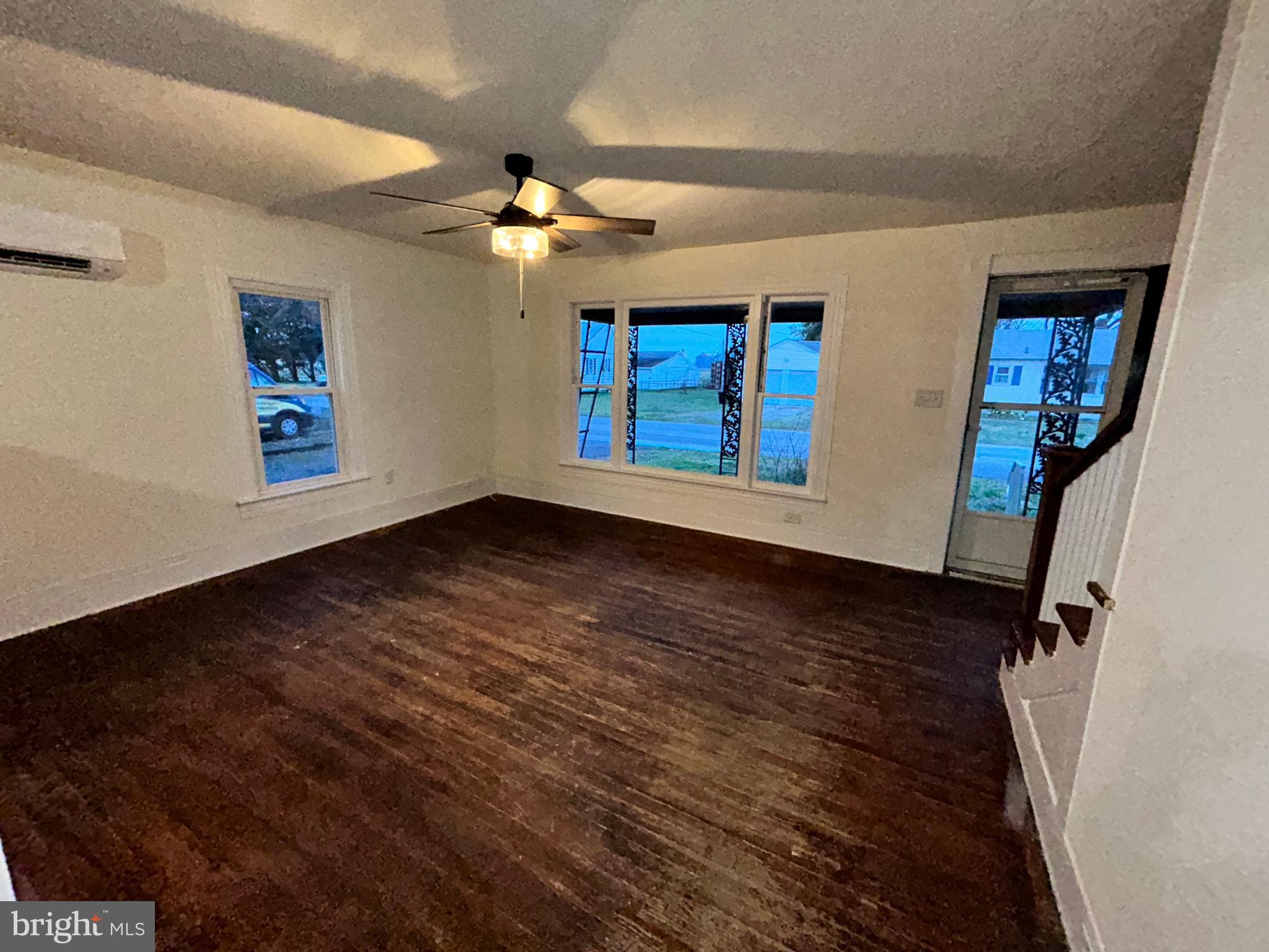 HURLOCK - Residential