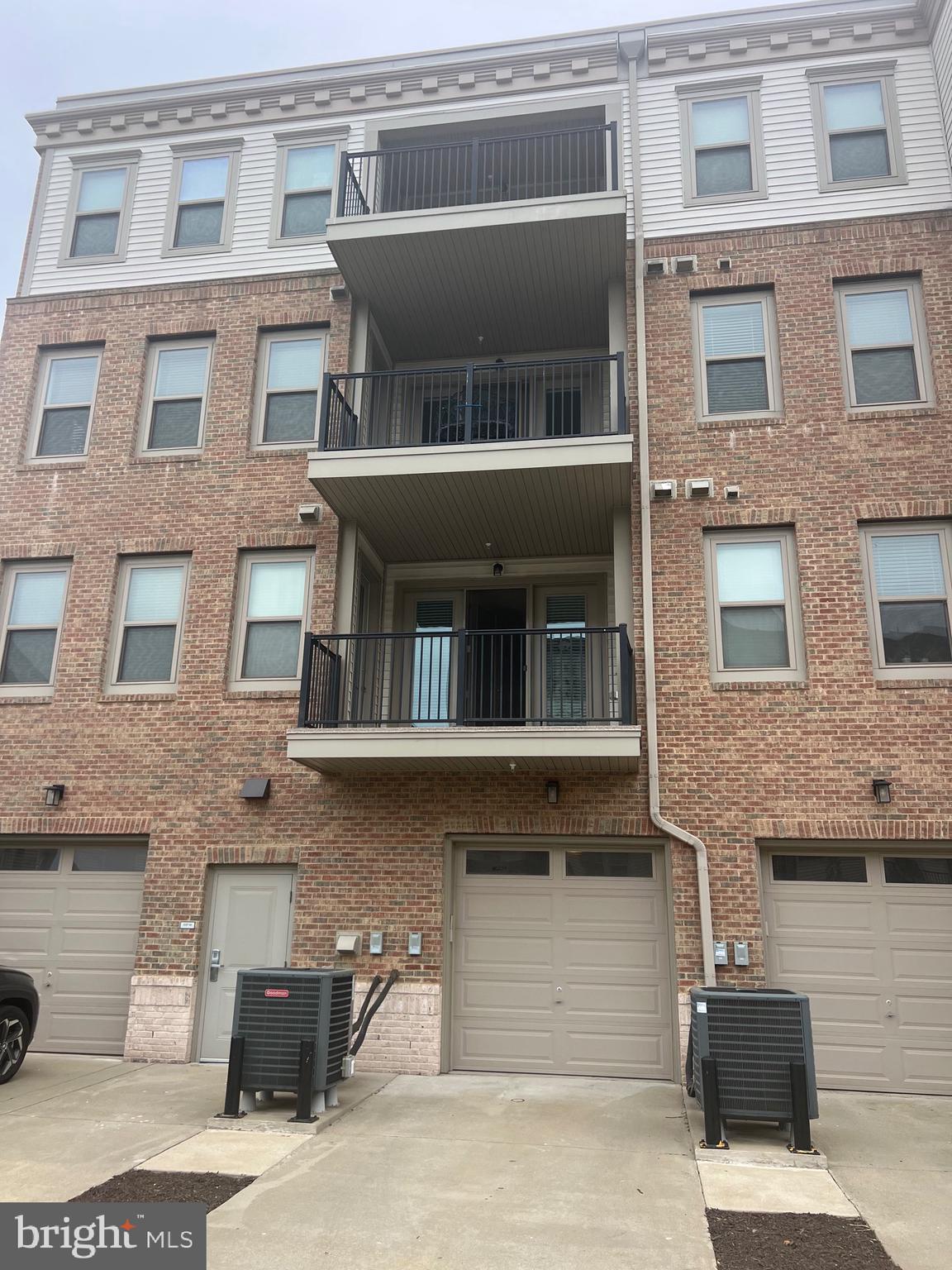 BIRCHWOOD AT BRAMBLETON - Residential