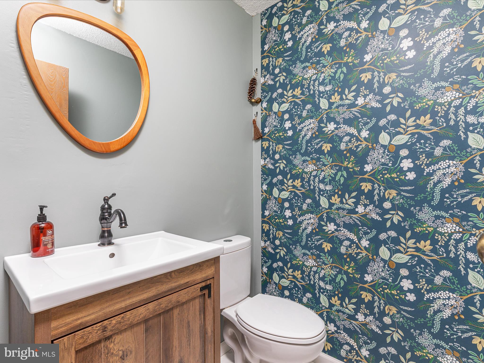 LAKEVIEW - Residential