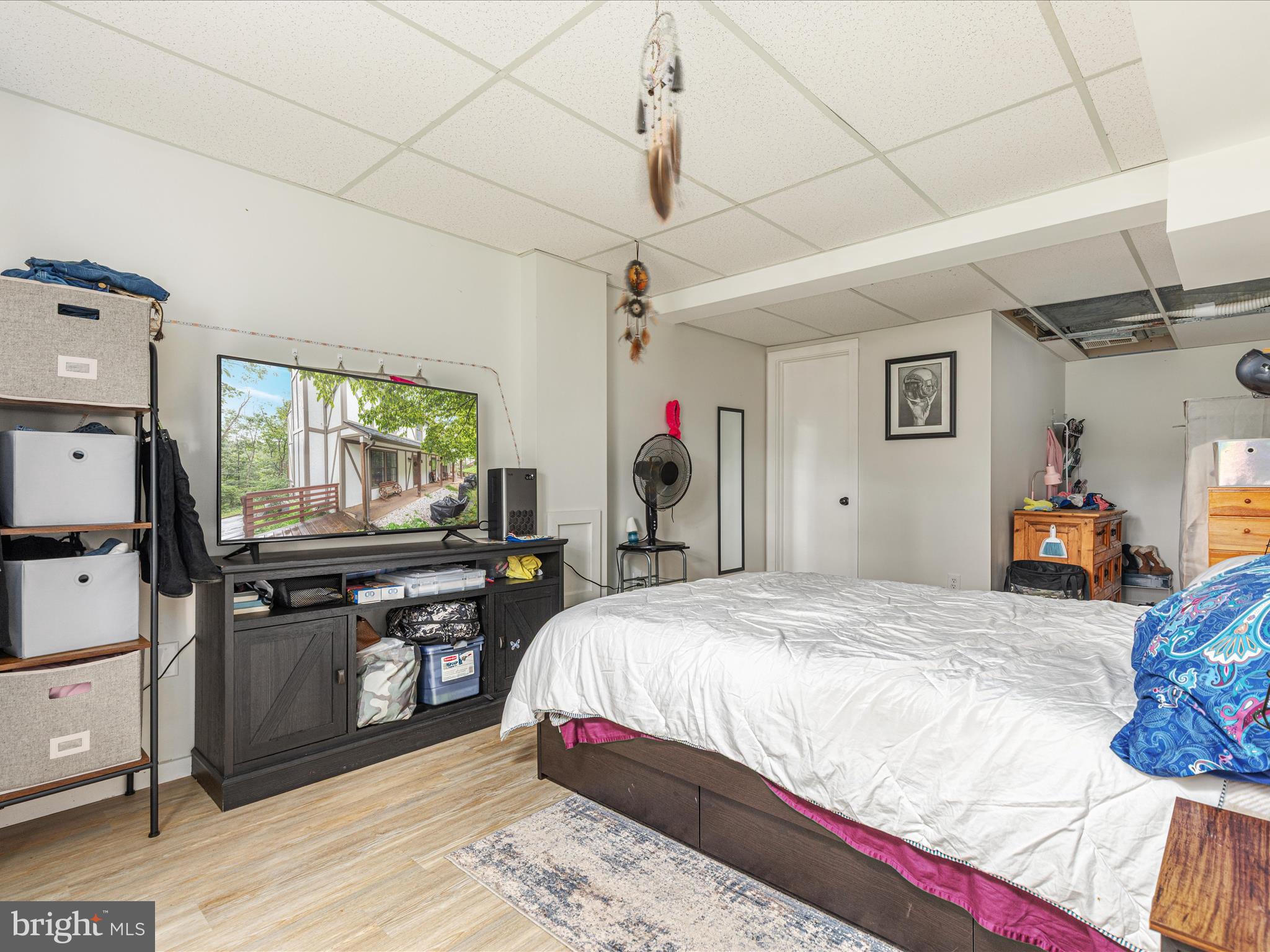 LAKEVIEW - Residential