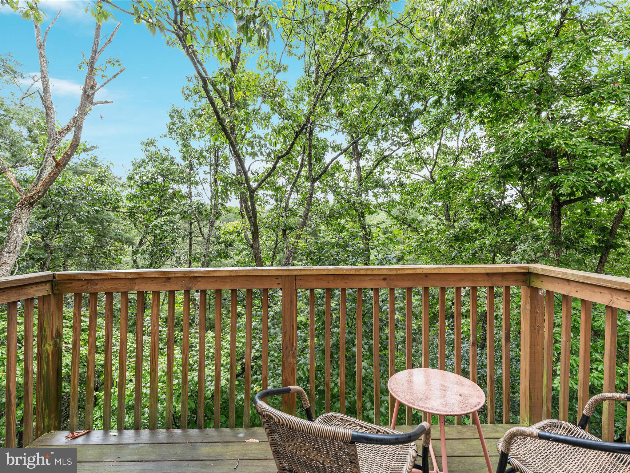 LAKEVIEW - Residential