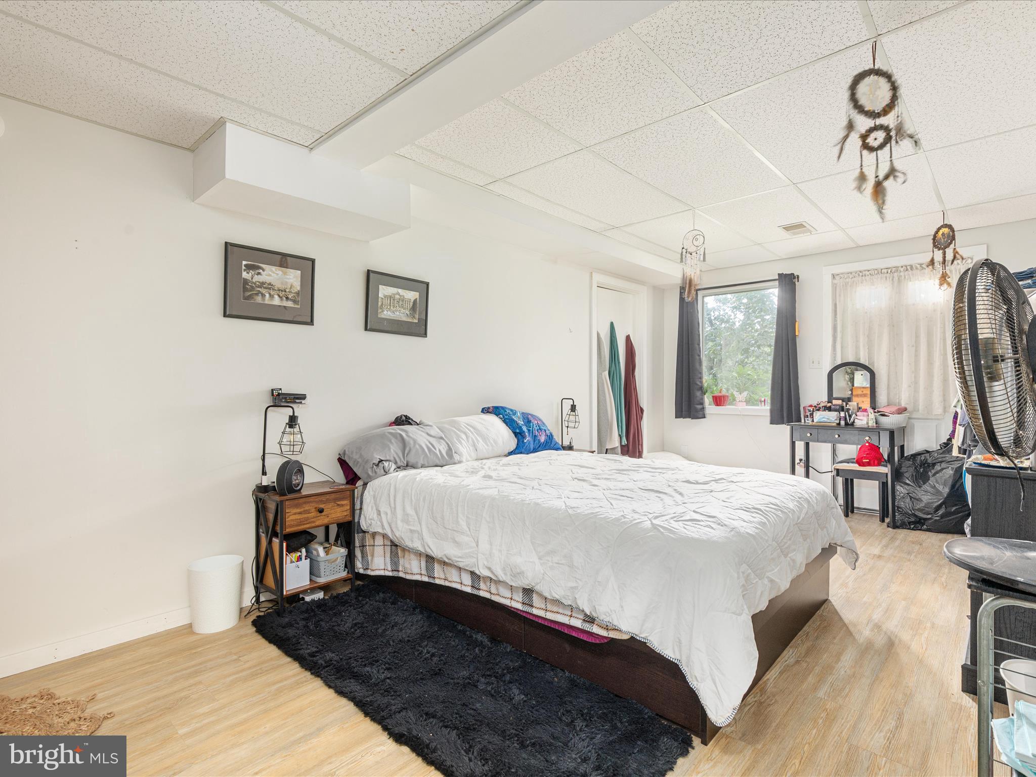 LAKEVIEW - Residential