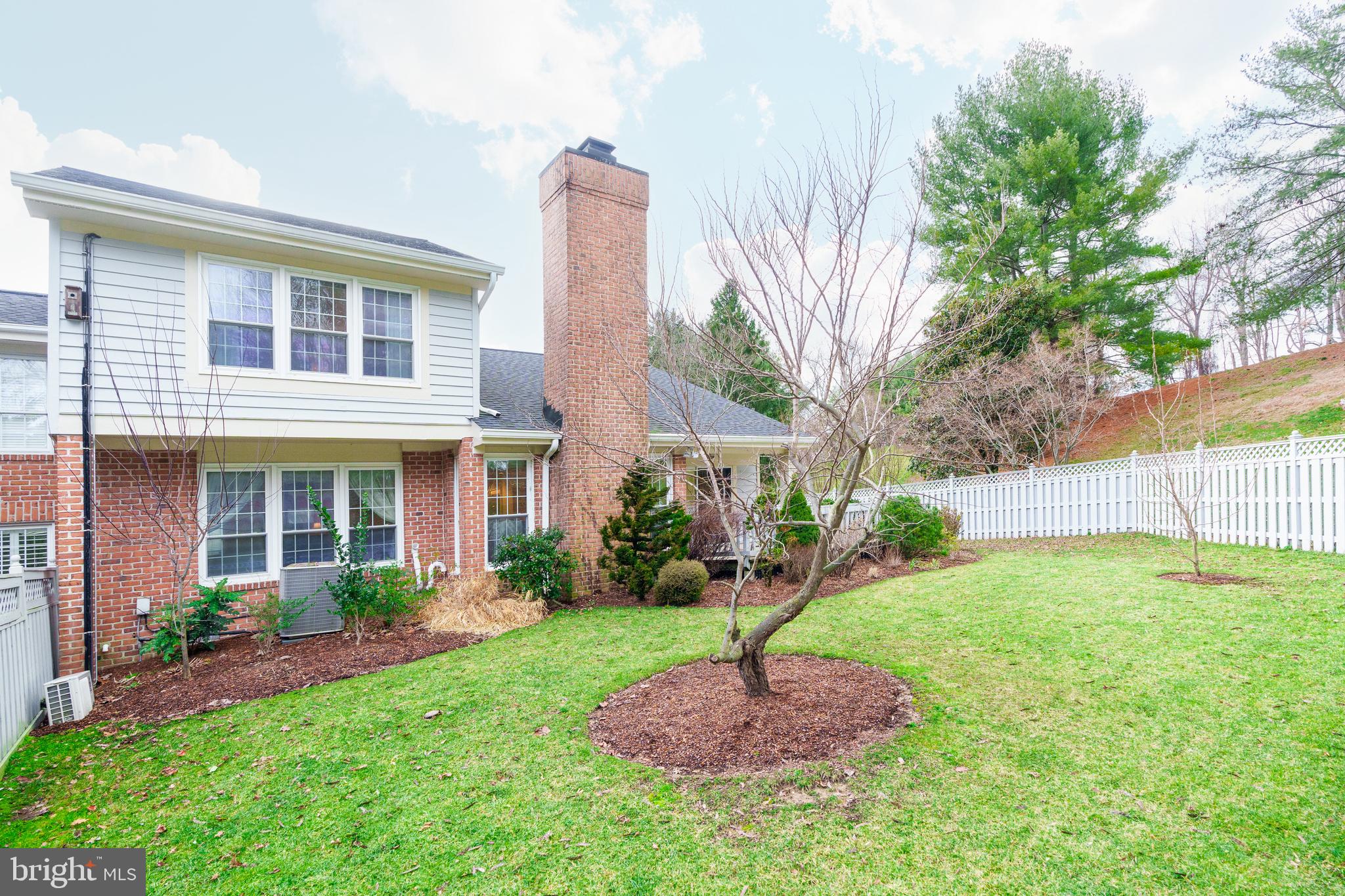 THE MEADOWS OF GREEN SPRING - Residential