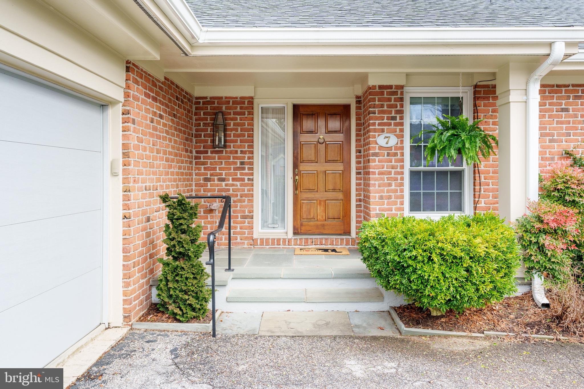 THE MEADOWS OF GREEN SPRING - Residential