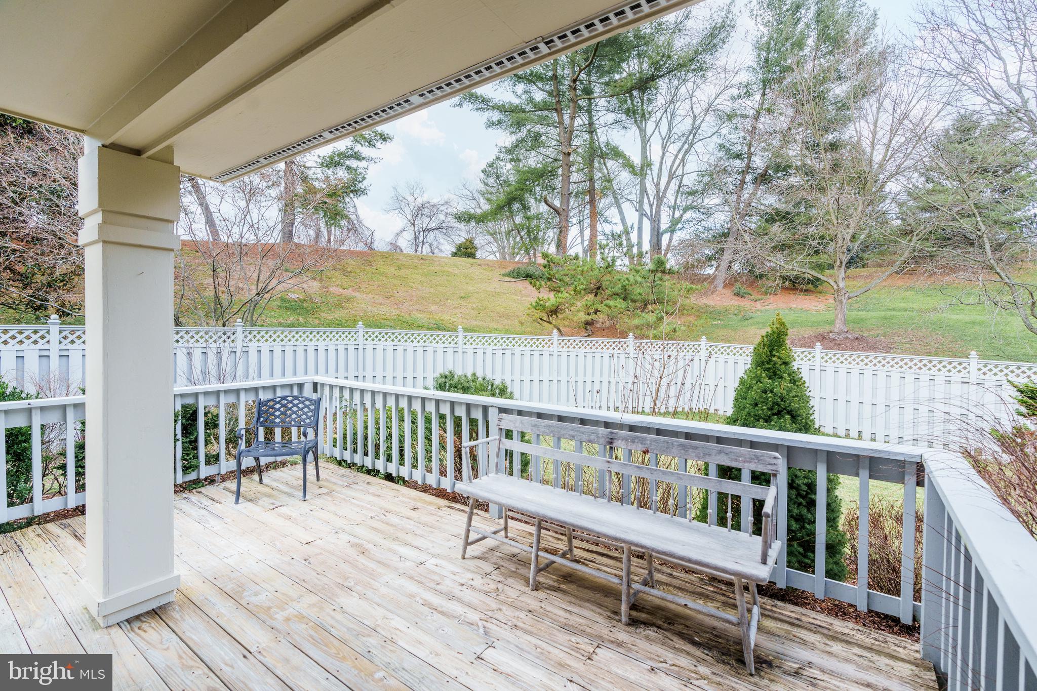 THE MEADOWS OF GREEN SPRING - Residential