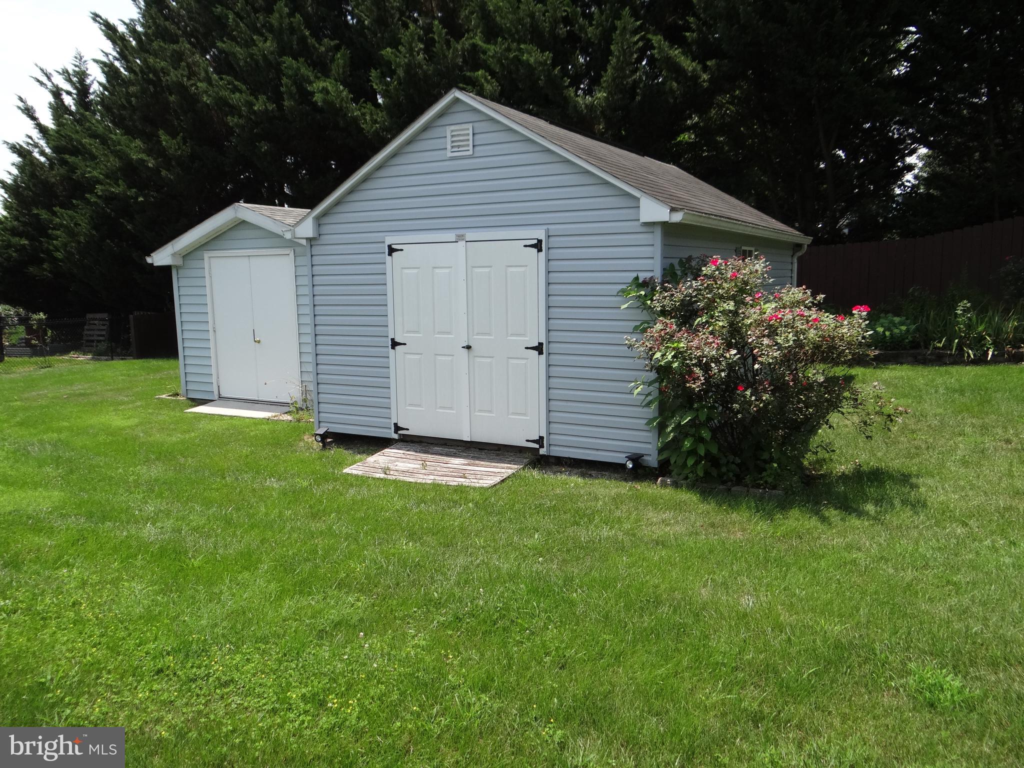 FINDLAY PARK - Residential