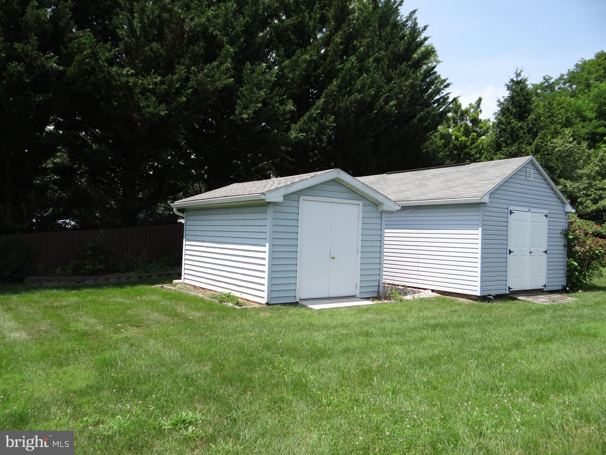 FINDLAY PARK - Residential