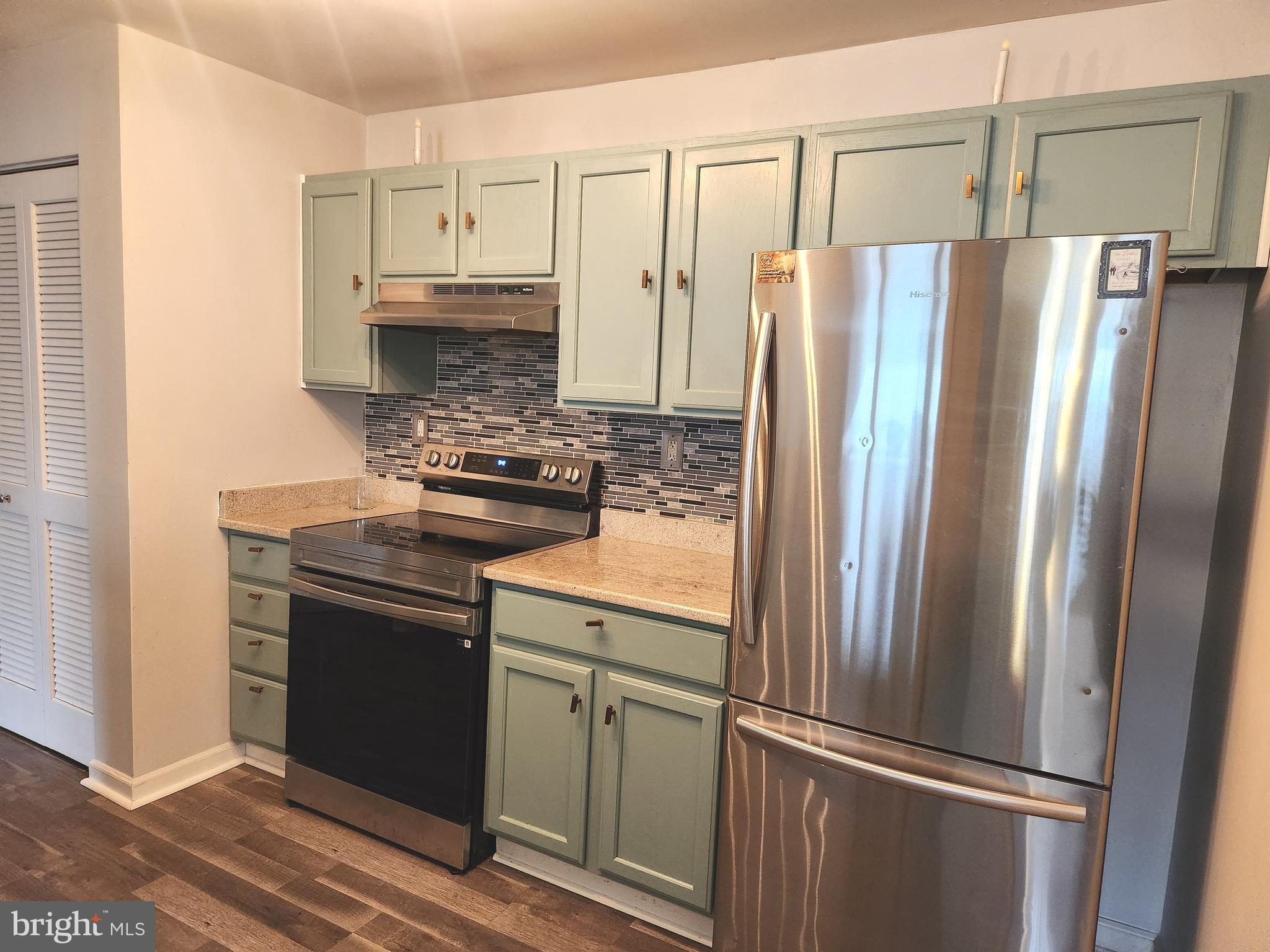 HEARTHSTONE AT WEST BRISTOL - Residential