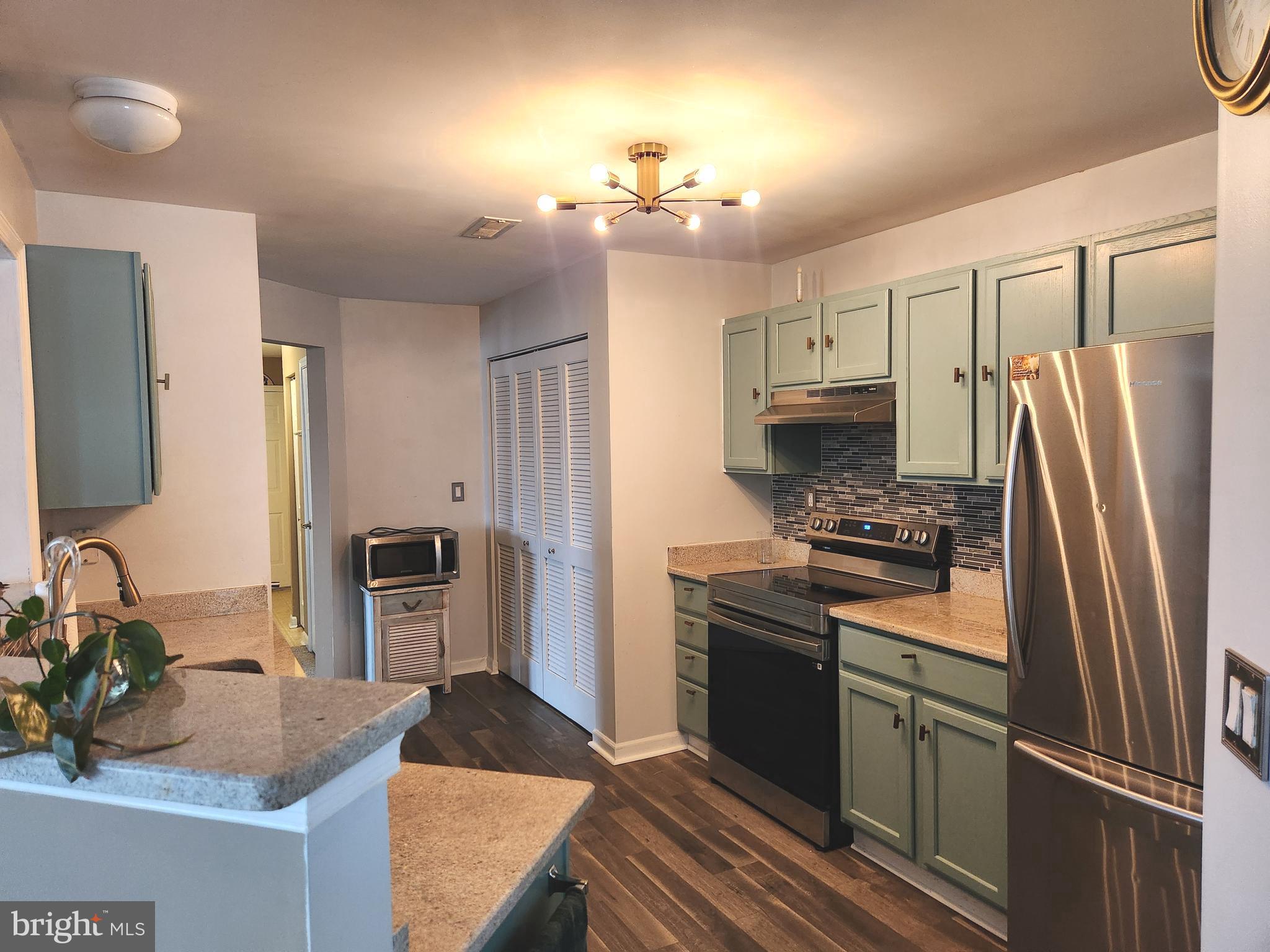 HEARTHSTONE AT WEST BRISTOL - Residential