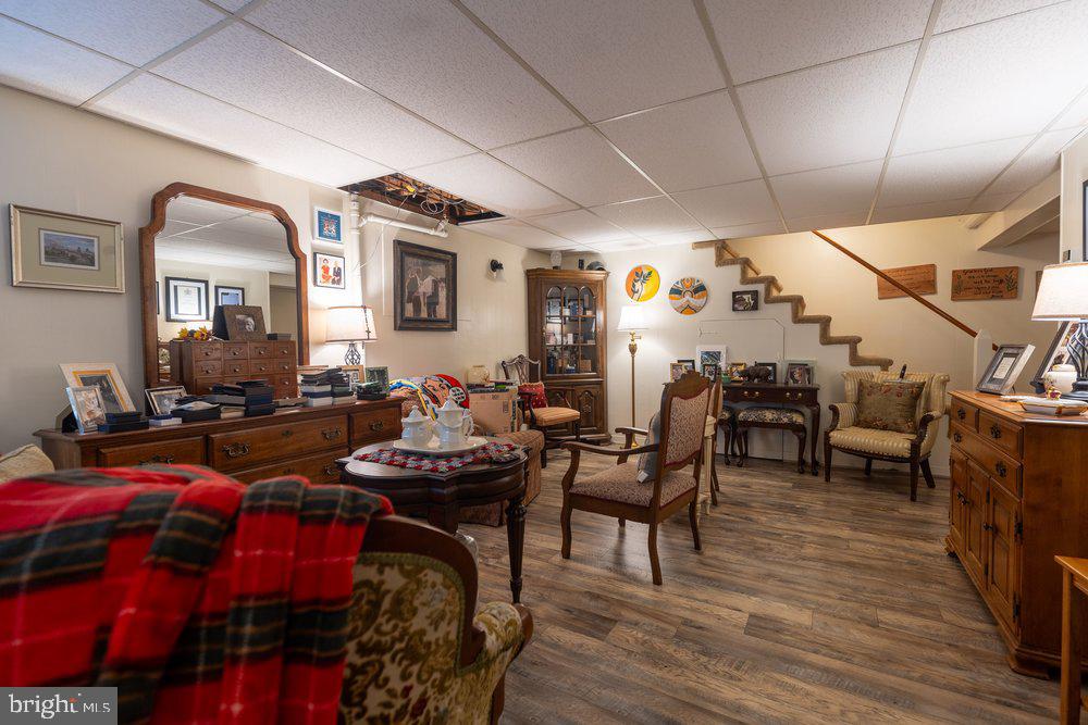 1429 GLENWOOD AVENUE