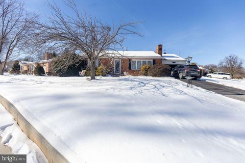 1429 GLENWOOD AVENUE HAGERSTOWN MD 21742