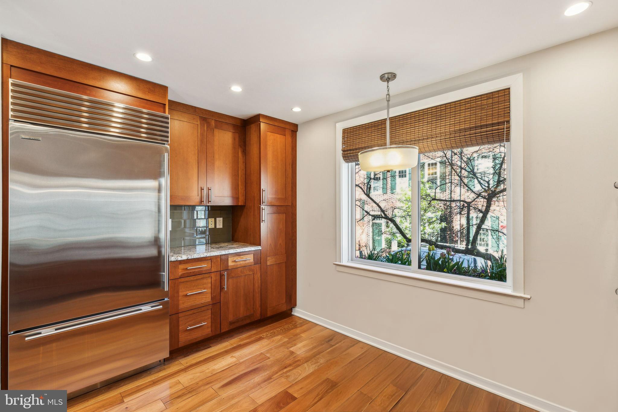 SOCIETY HILL - Residential