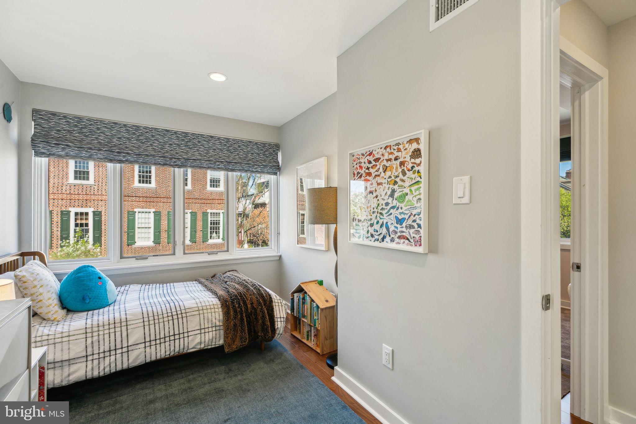 SOCIETY HILL - Residential