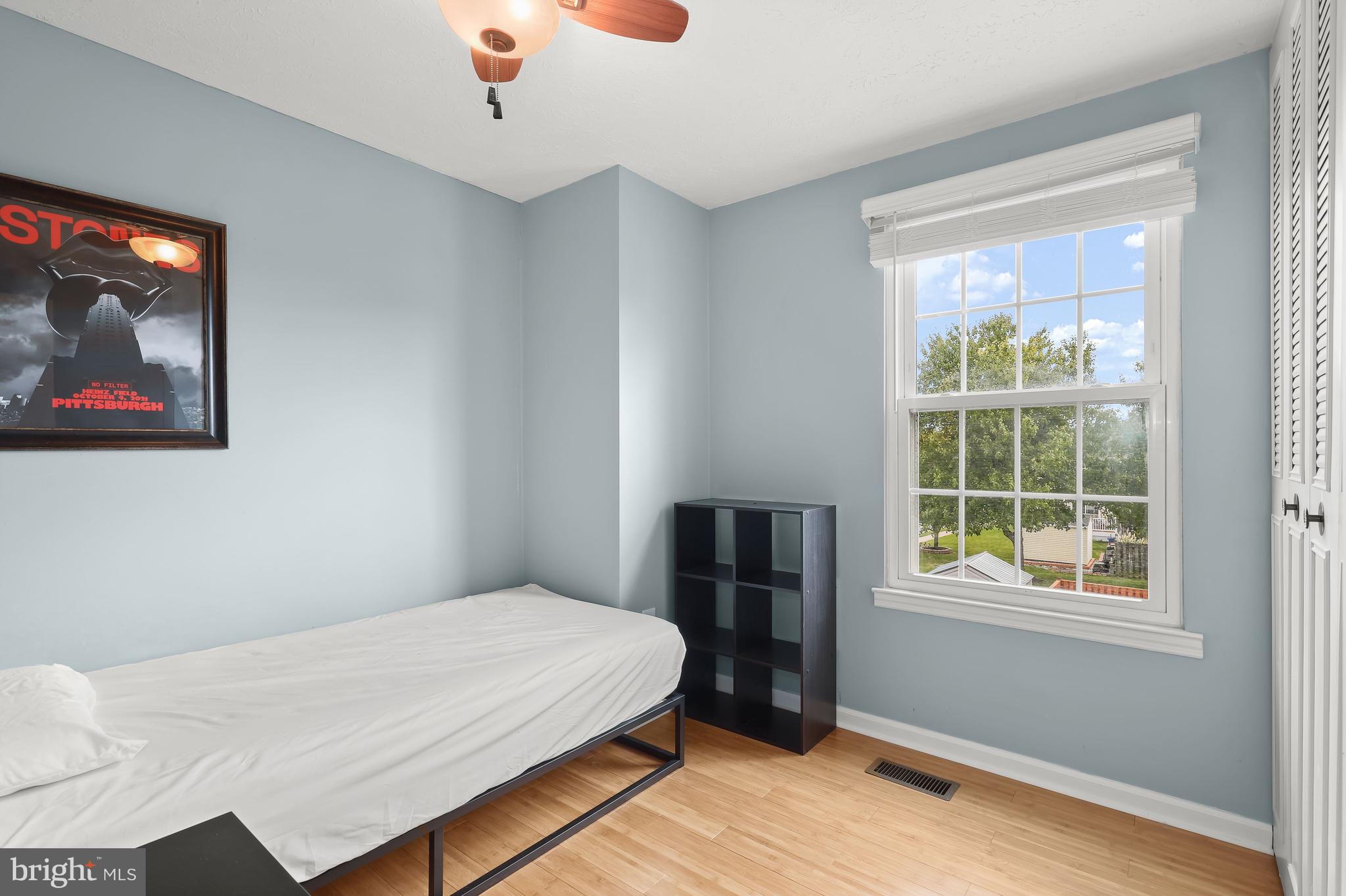 PARKVIEW TRAIL - Residential