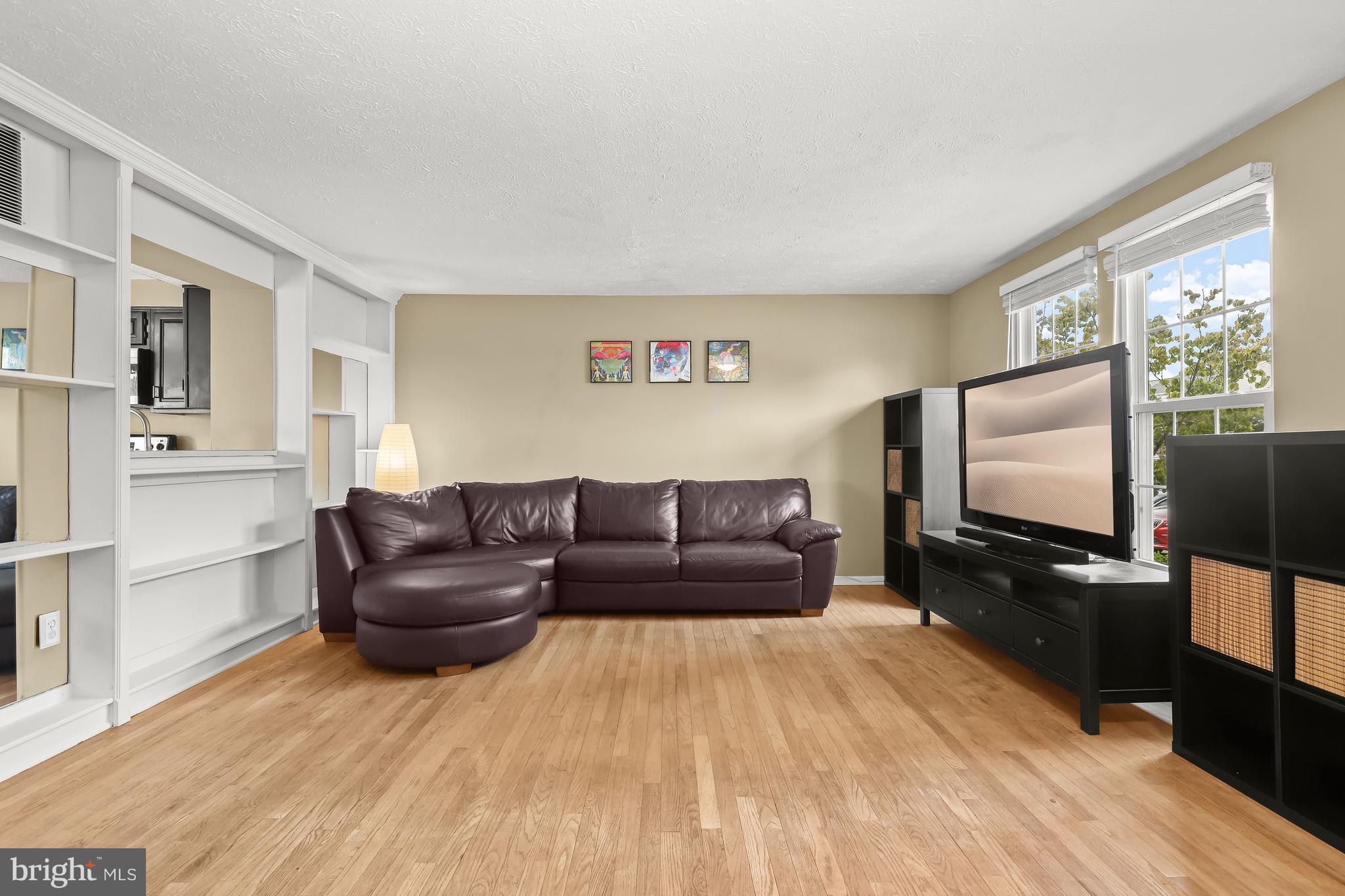 PARKVIEW TRAIL - Residential