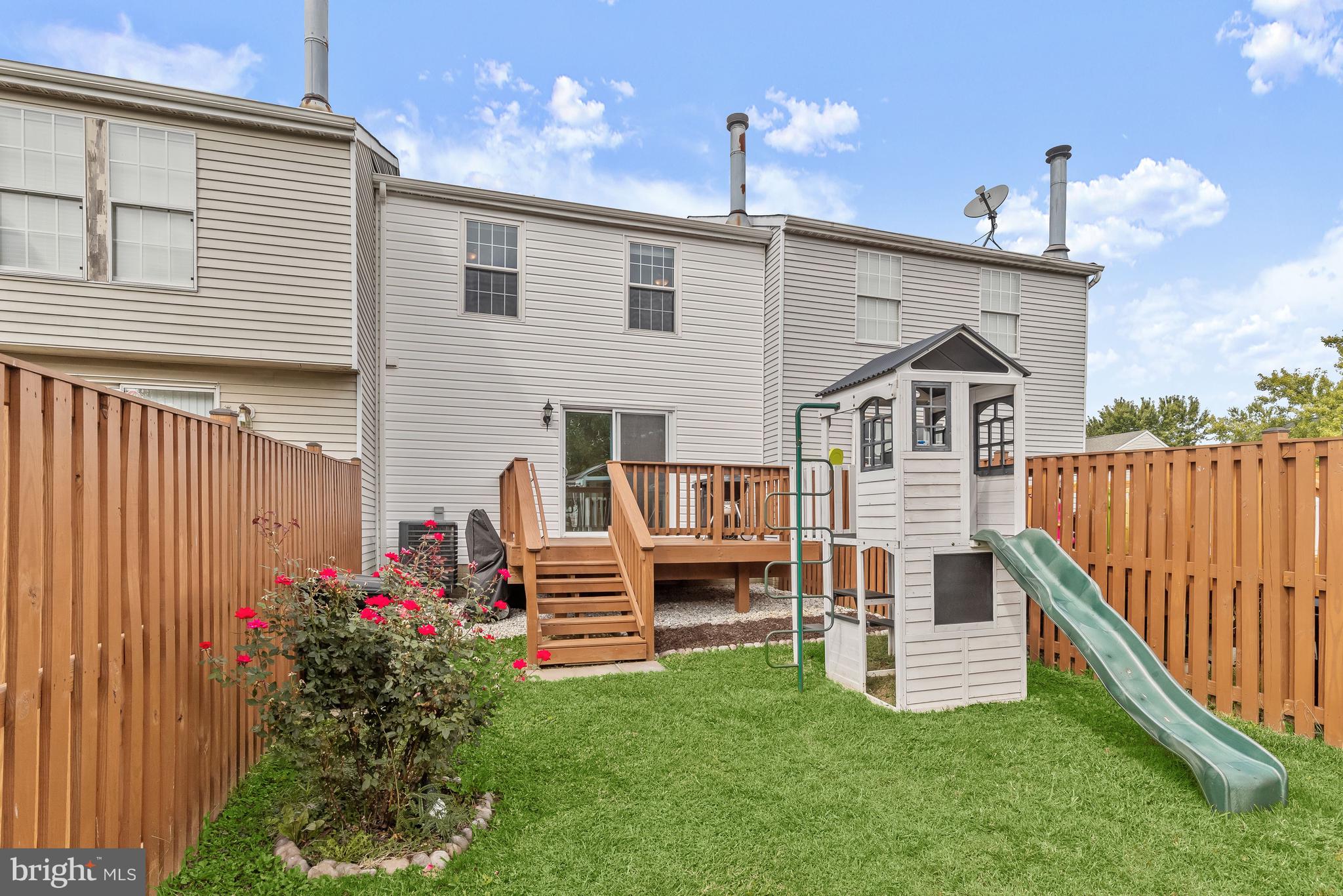 PARKVIEW TRAIL - Residential