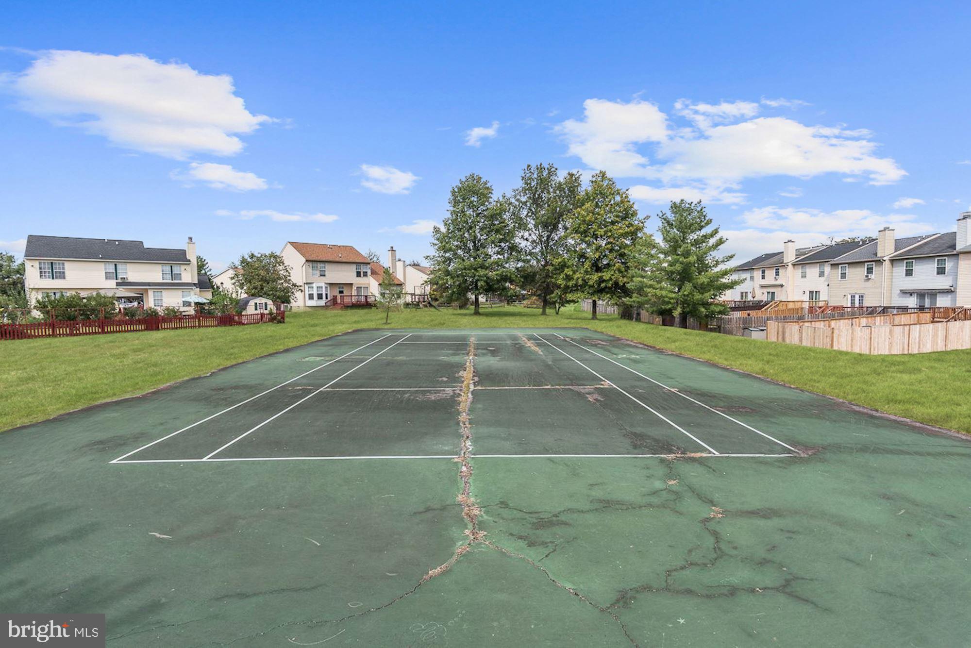 PARKVIEW TRAIL - Residential