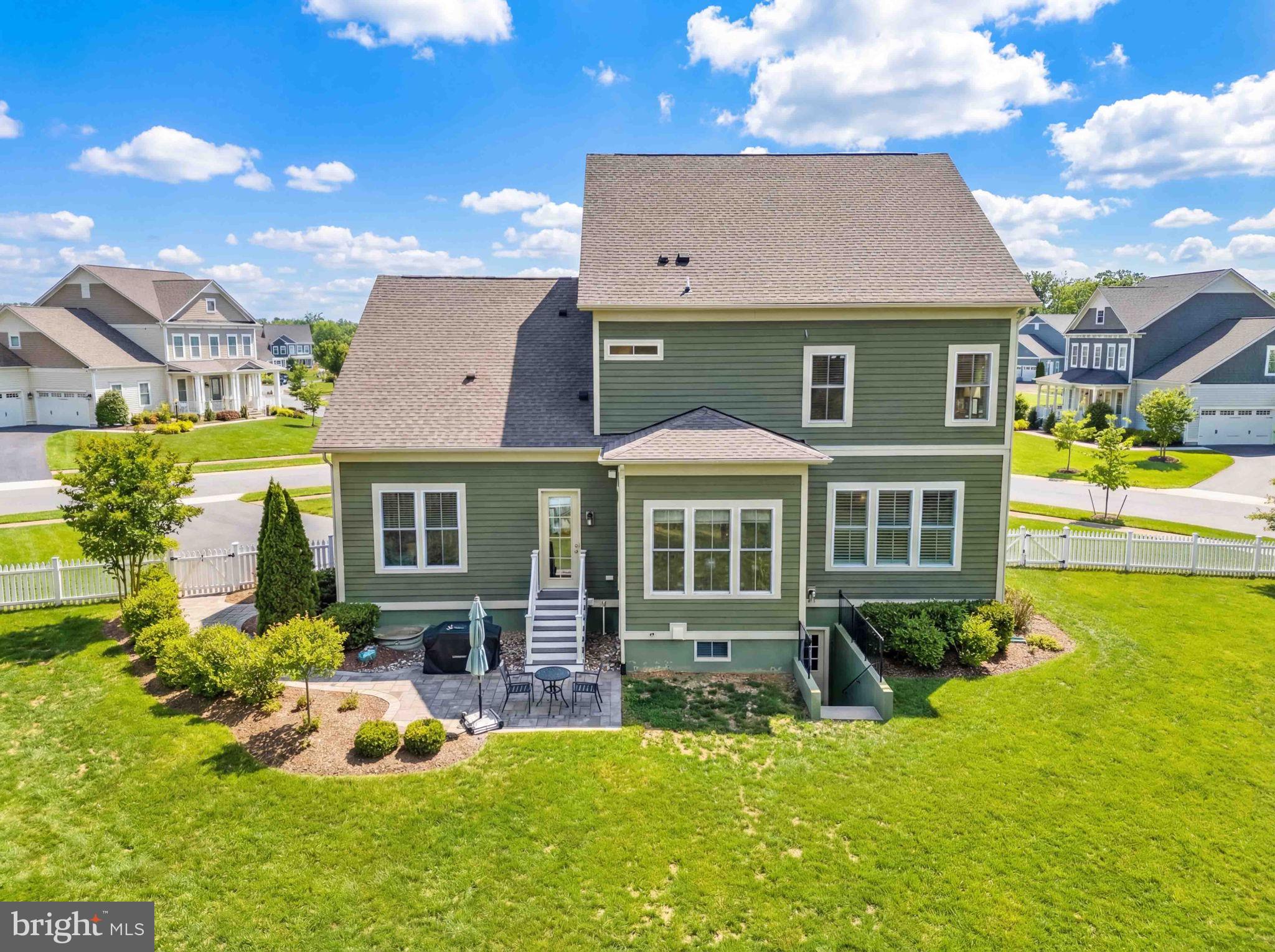 GREENS SOUTH AT WILLOWSF - Residential