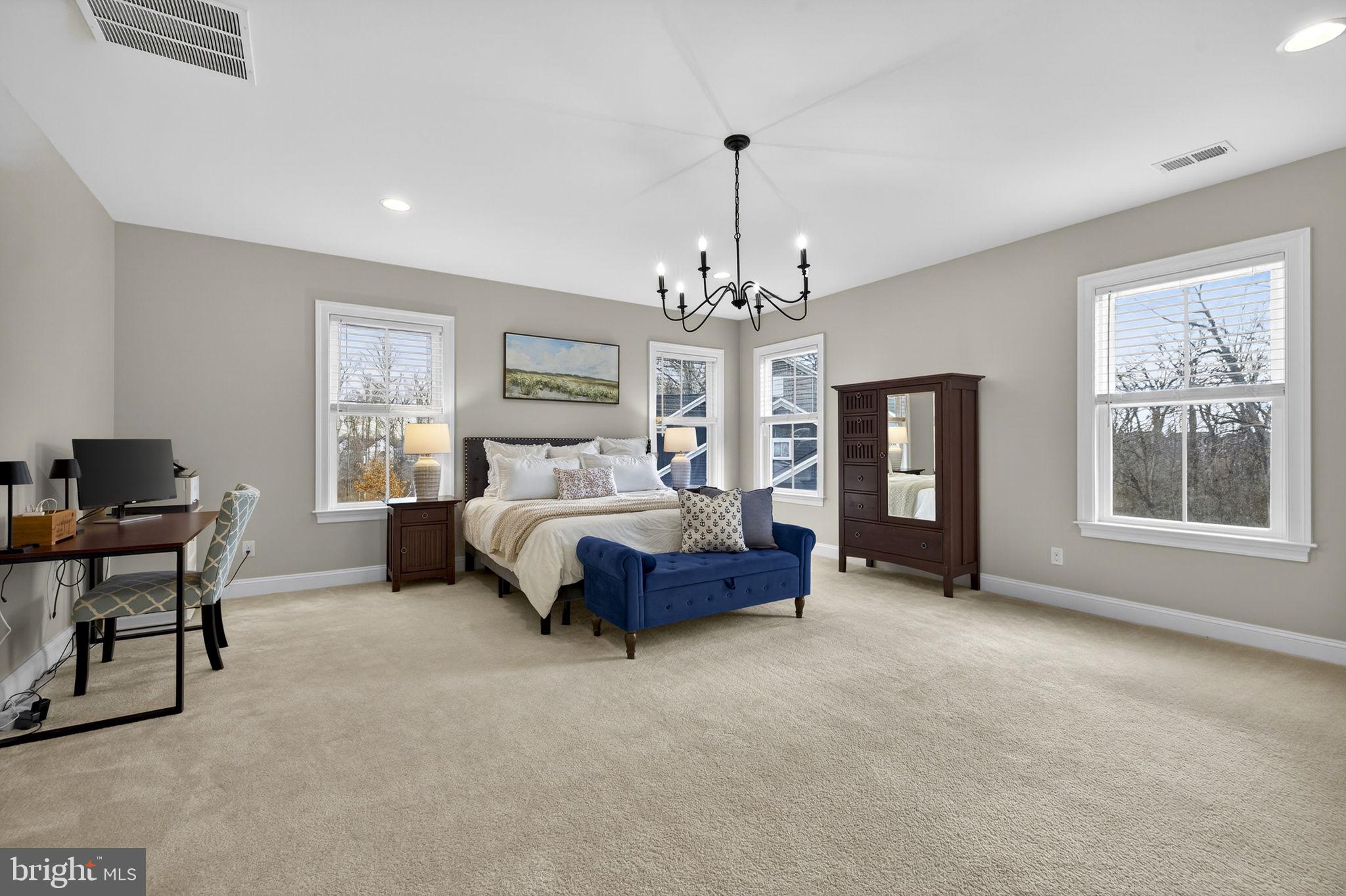 GREENS SOUTH AT WILLOWSF - Residential