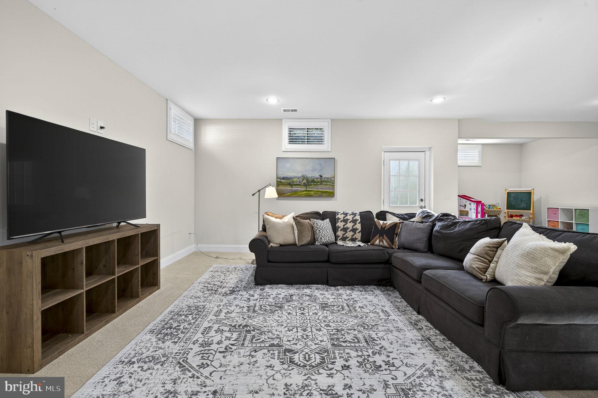 GREENS SOUTH AT WILLOWSF - Residential