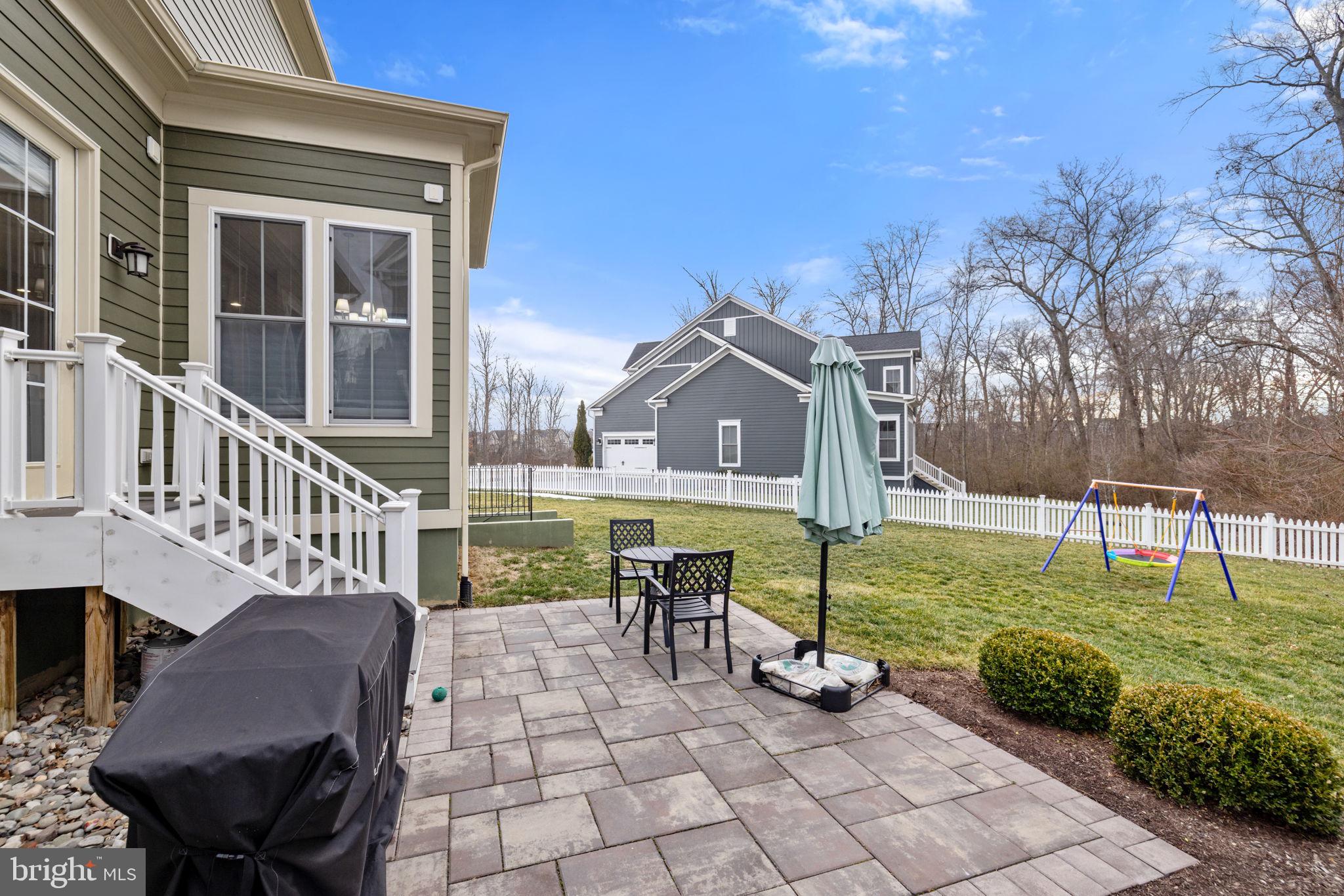 GREENS SOUTH AT WILLOWSF - Residential