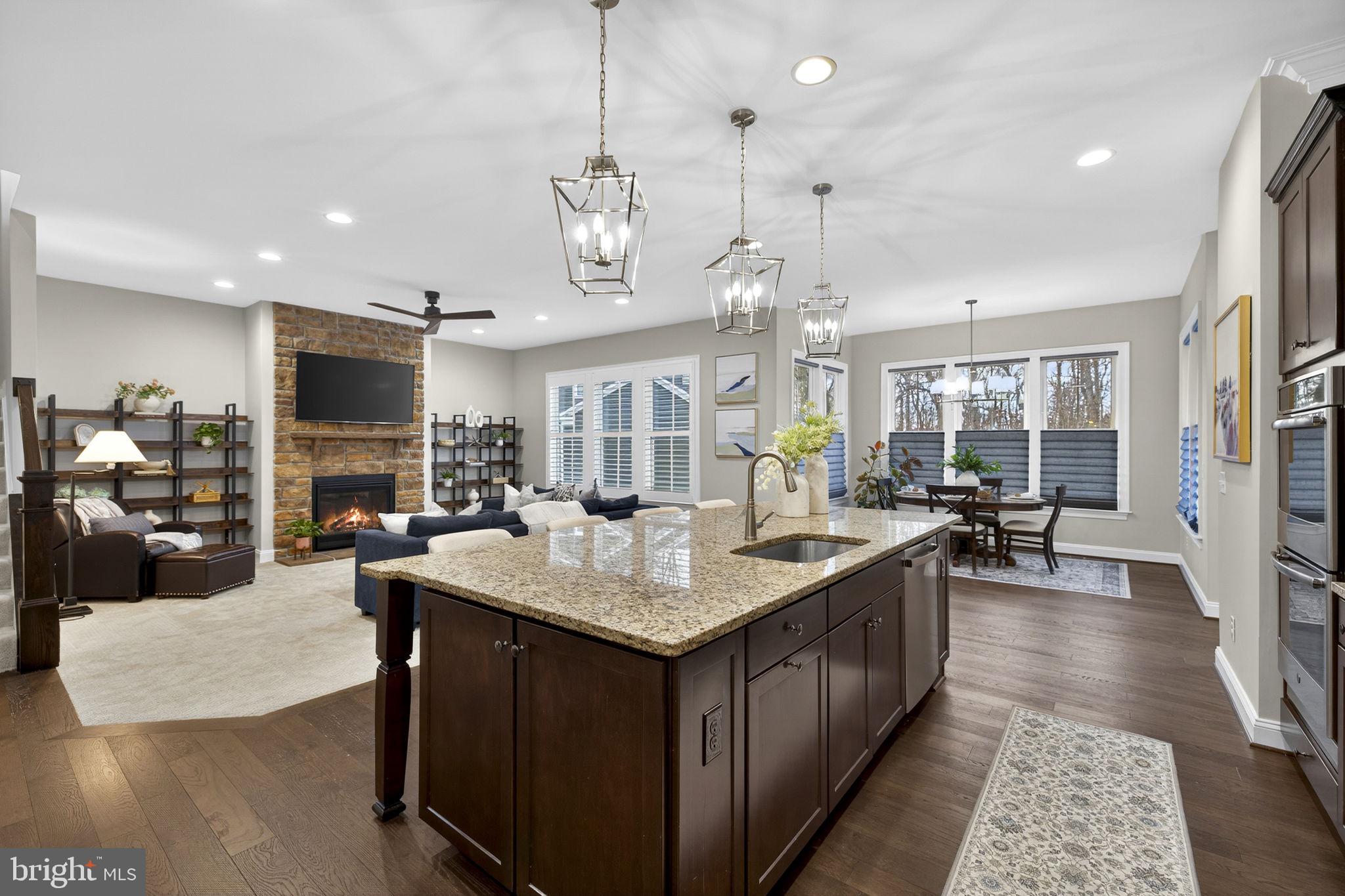 GREENS SOUTH AT WILLOWSF - Residential