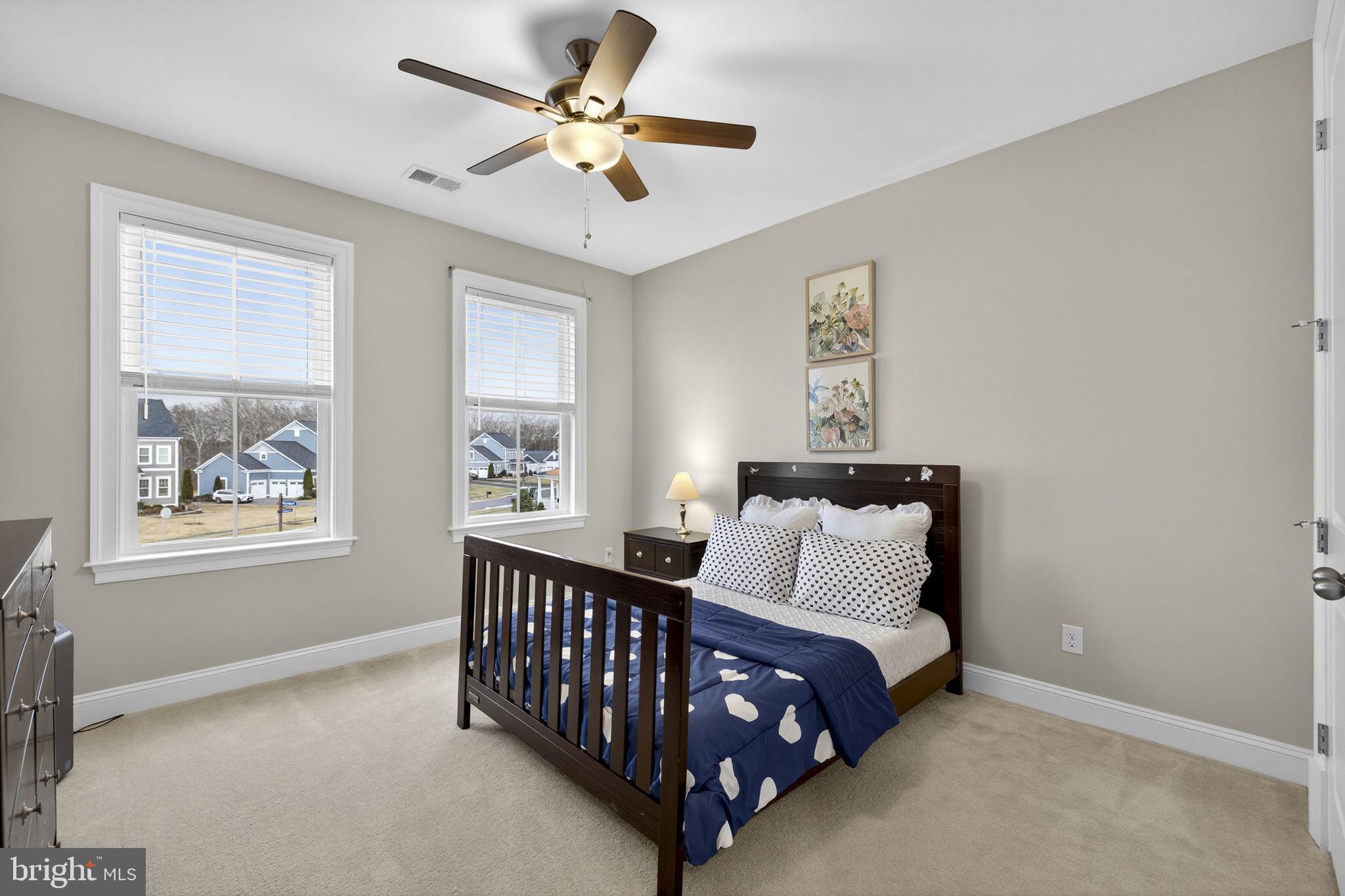 GREENS SOUTH AT WILLOWSF - Residential