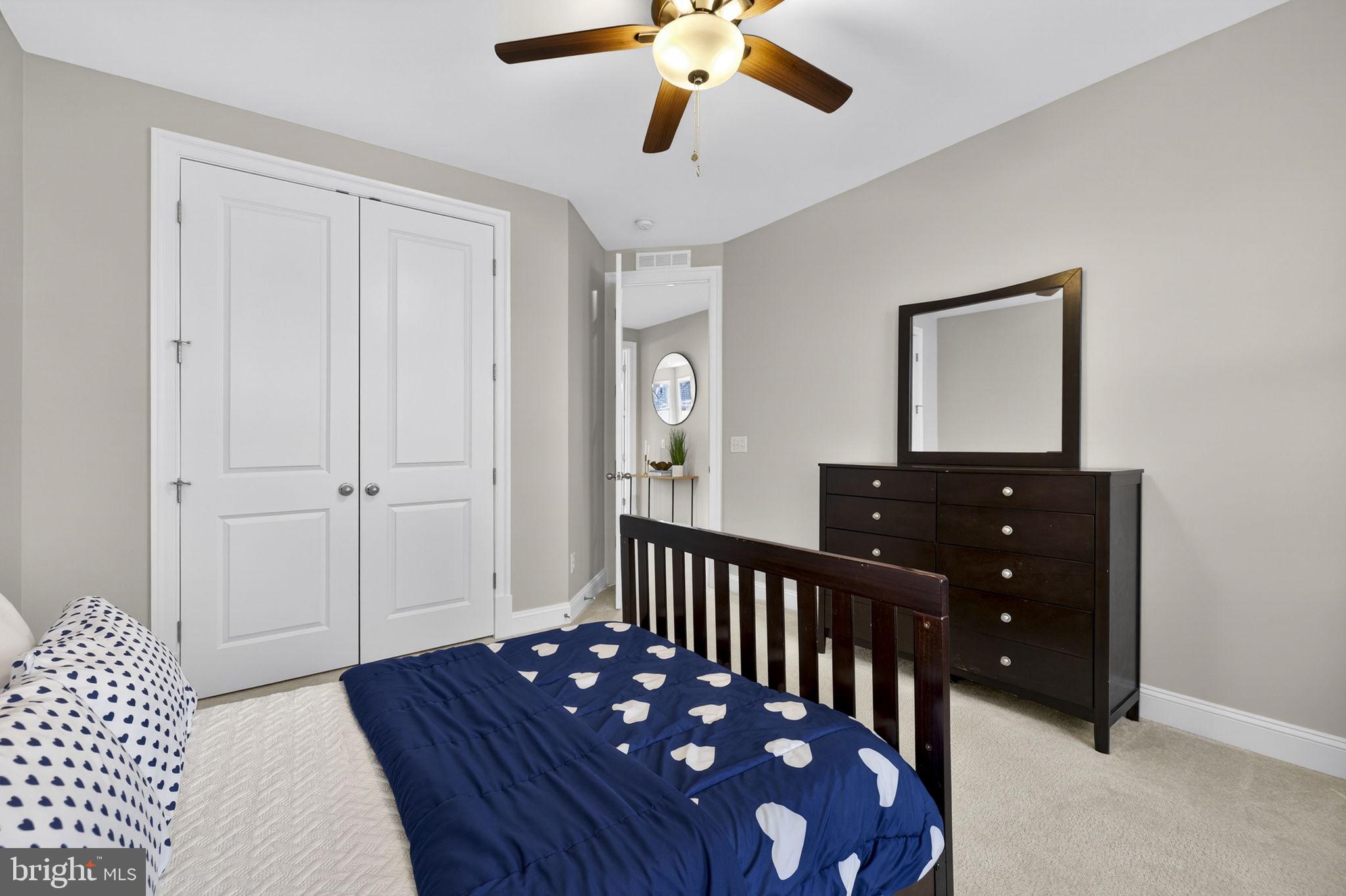 GREENS SOUTH AT WILLOWSF - Residential