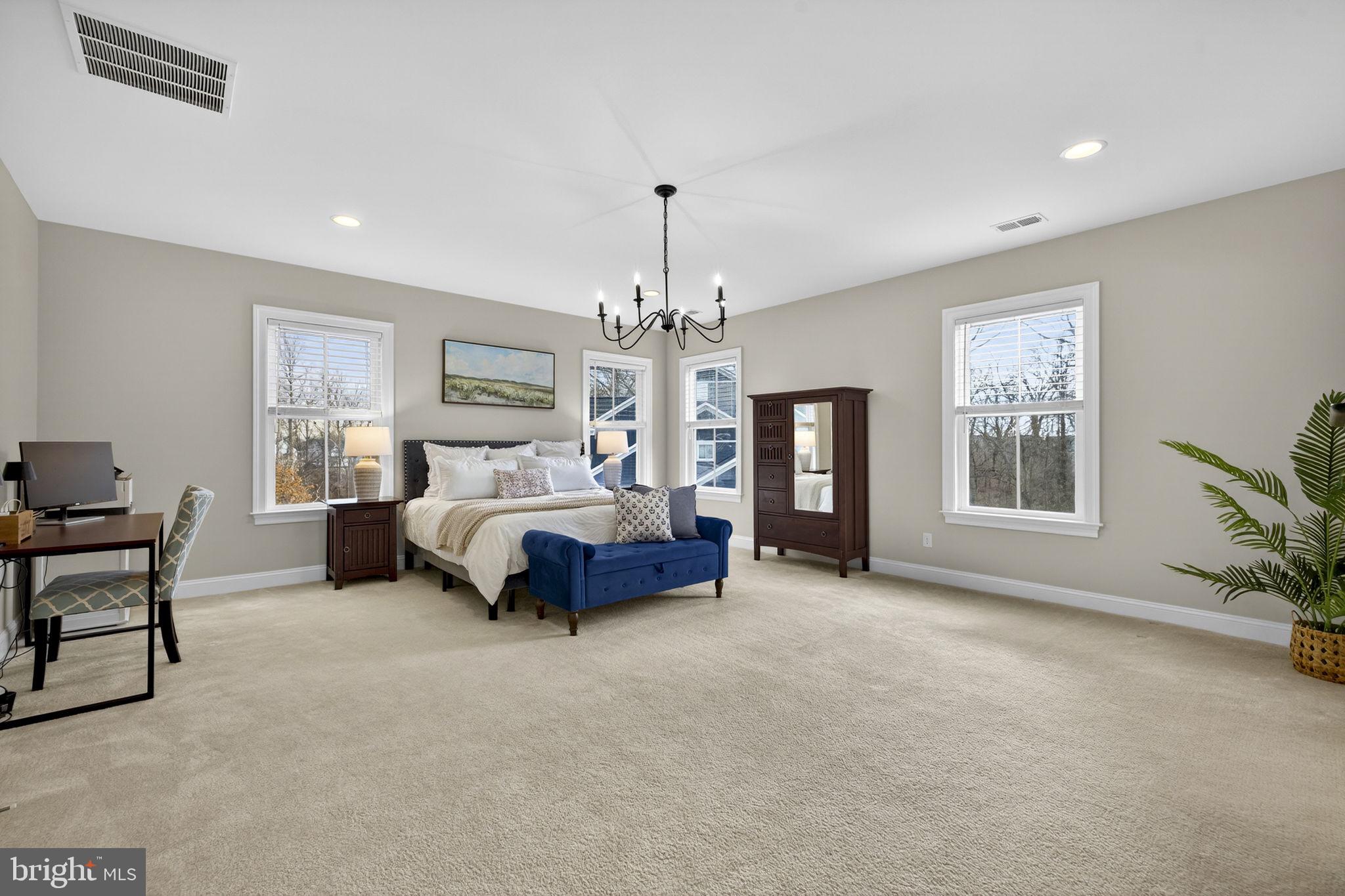 GREENS SOUTH AT WILLOWSF - Residential