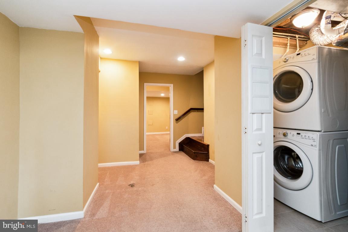 HAMPDEN HISTORIC DISTRICT - Residential