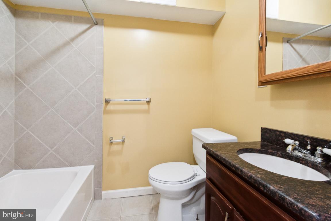 HAMPDEN HISTORIC DISTRICT - Residential