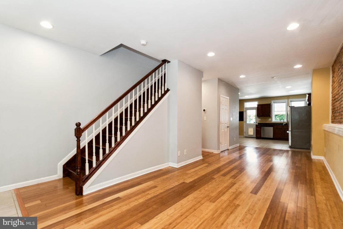 HAMPDEN HISTORIC DISTRICT - Residential