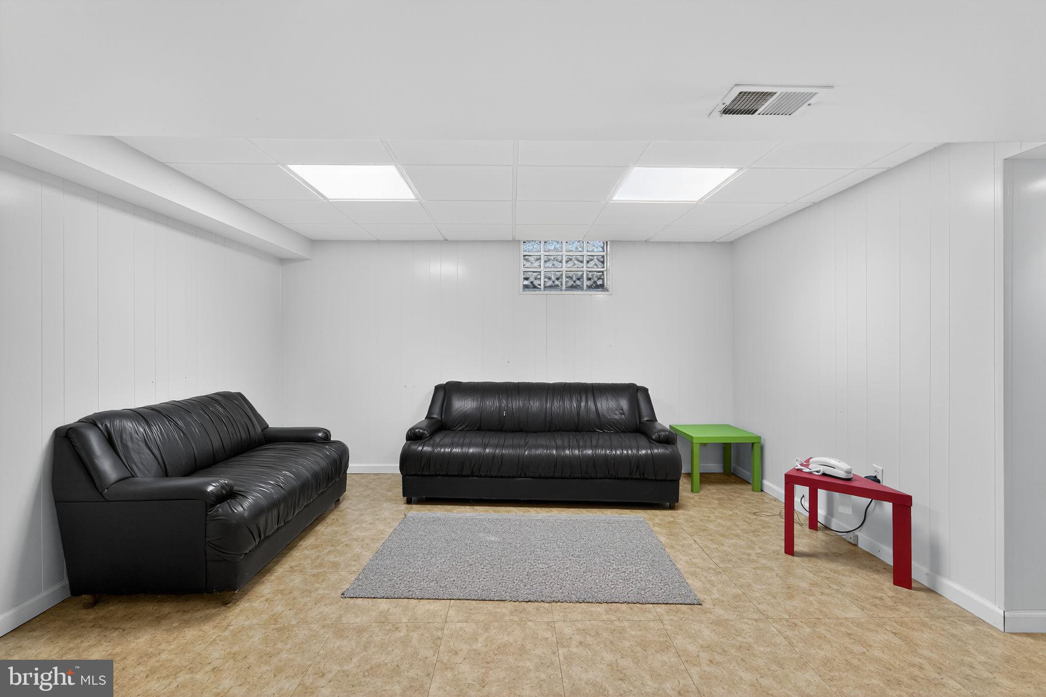 BRYN MAWR - Residential