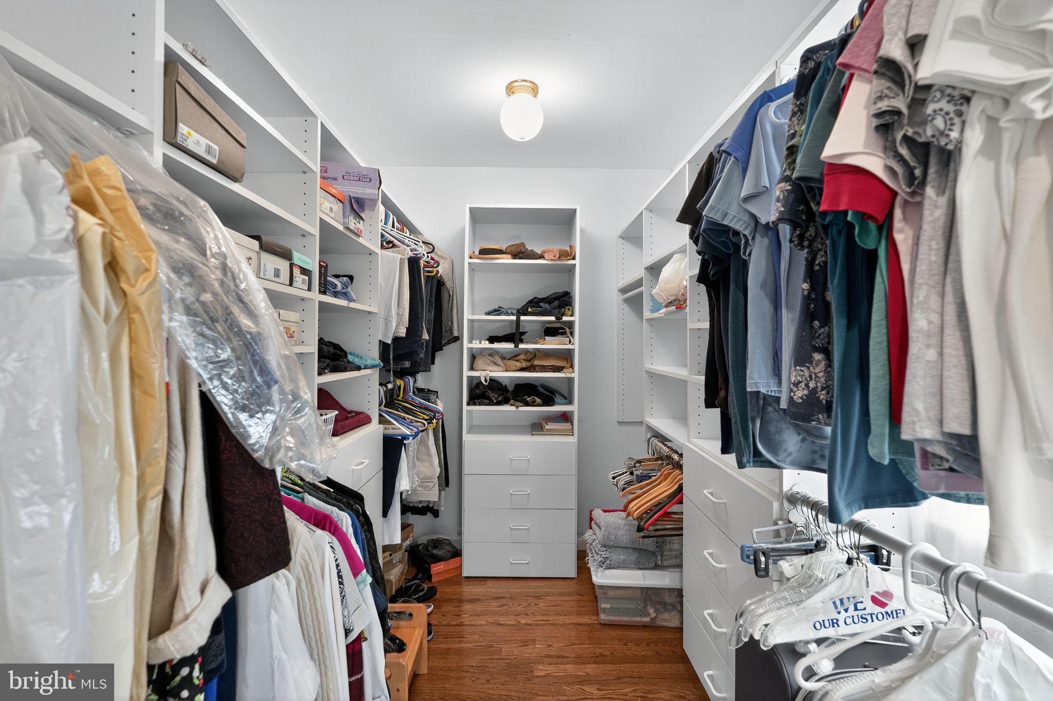 BRYN MAWR - Residential