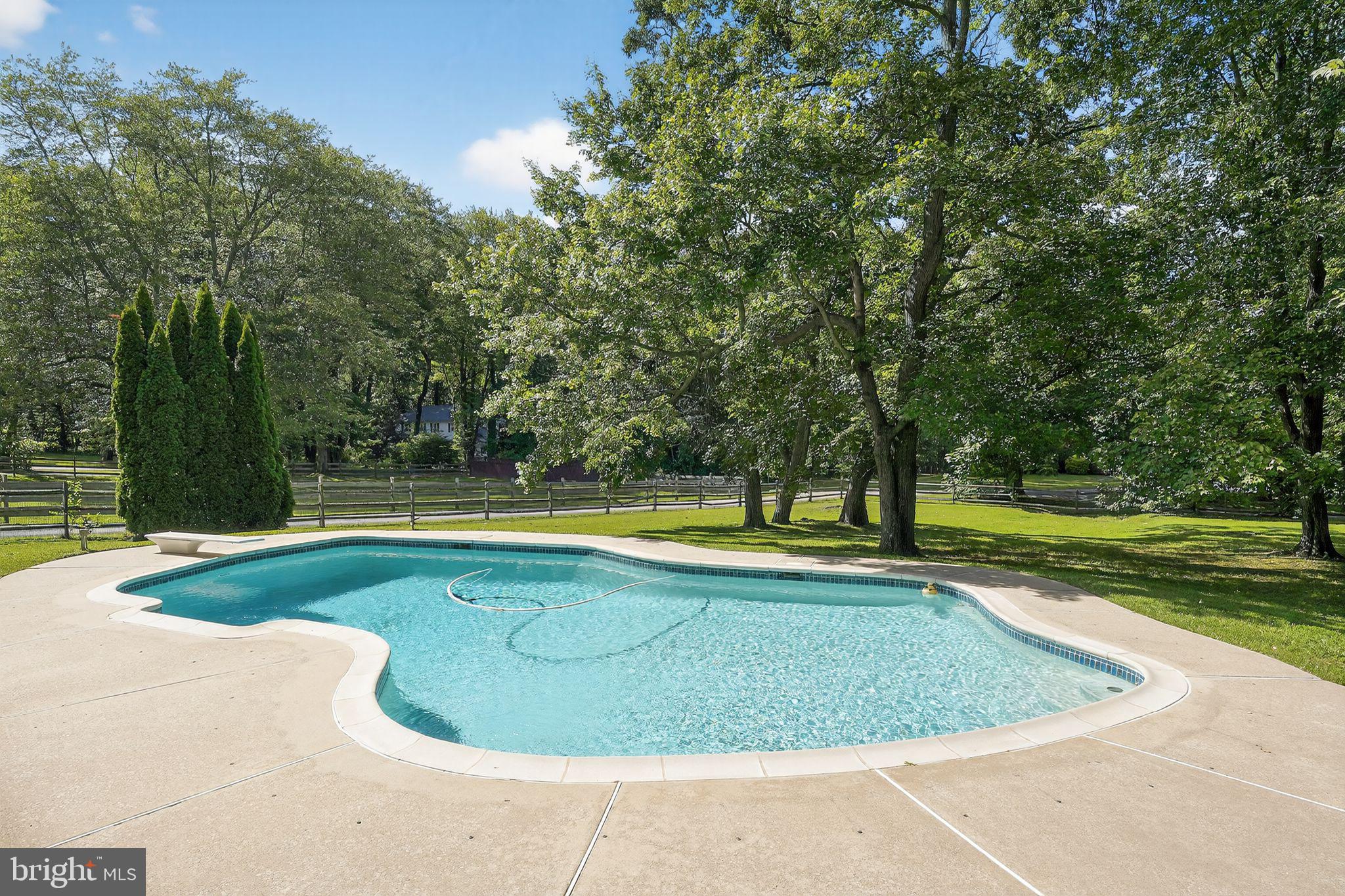 BRYN MAWR - Residential