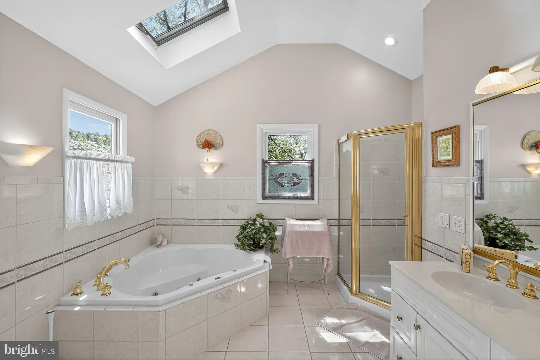 Bryn Mawr, Pennsylvania 19010, United States, 4 Bedrooms Bedrooms, ,3 BathroomsBathrooms,Residential,Coming Soon,203646