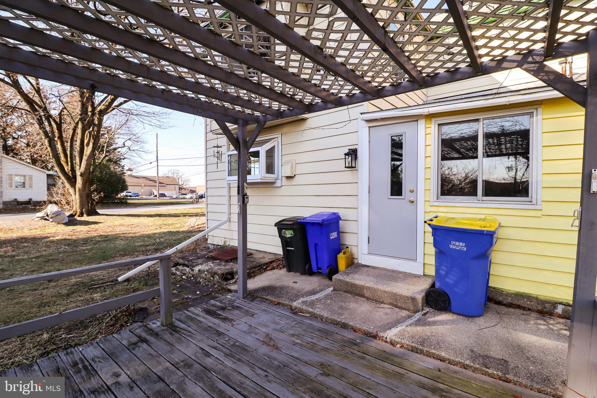 CHAMBERS HILL - Residential