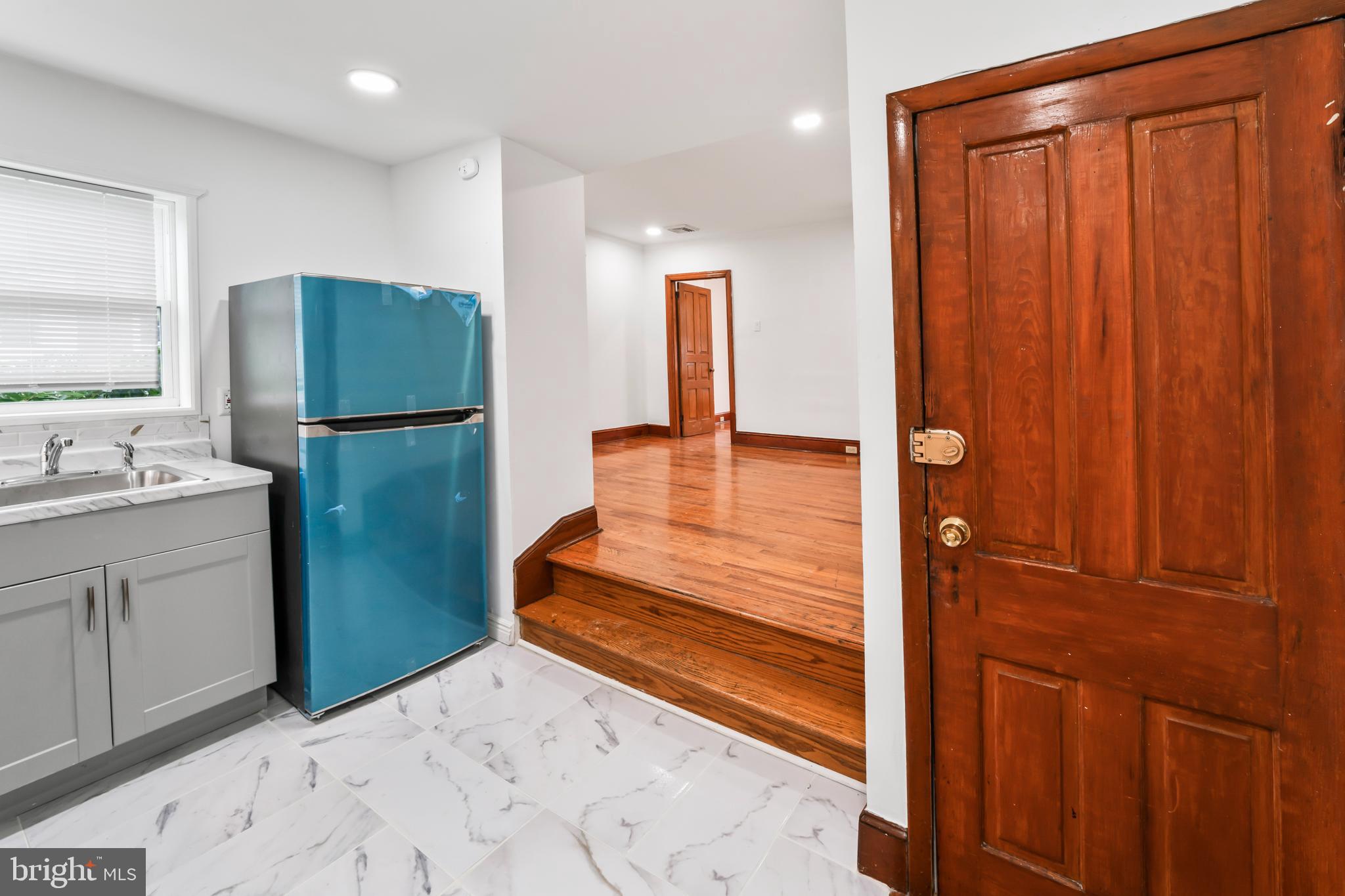 ART MUSEUM AREA - Residential Lease