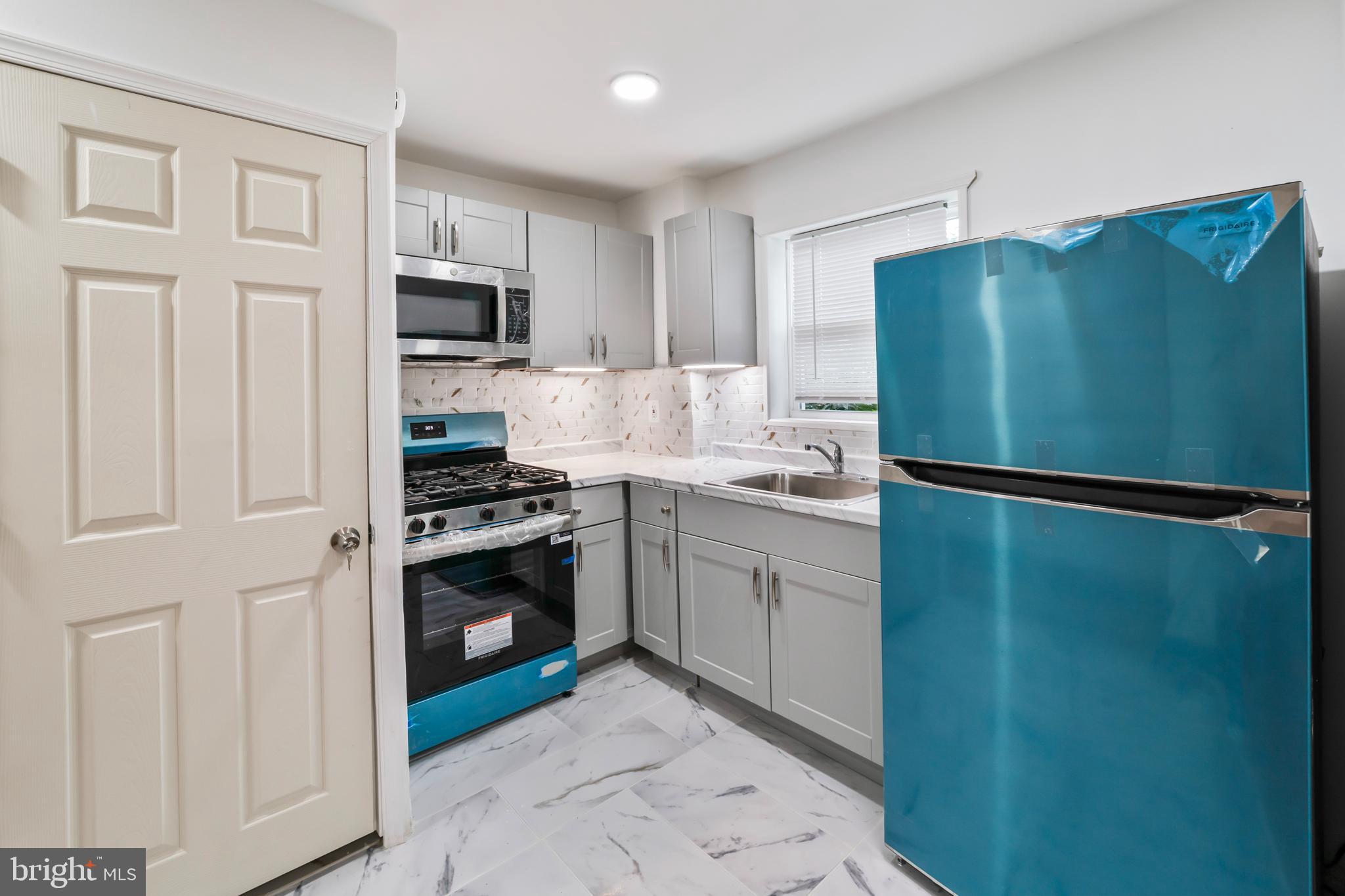 ART MUSEUM AREA - Residential Lease