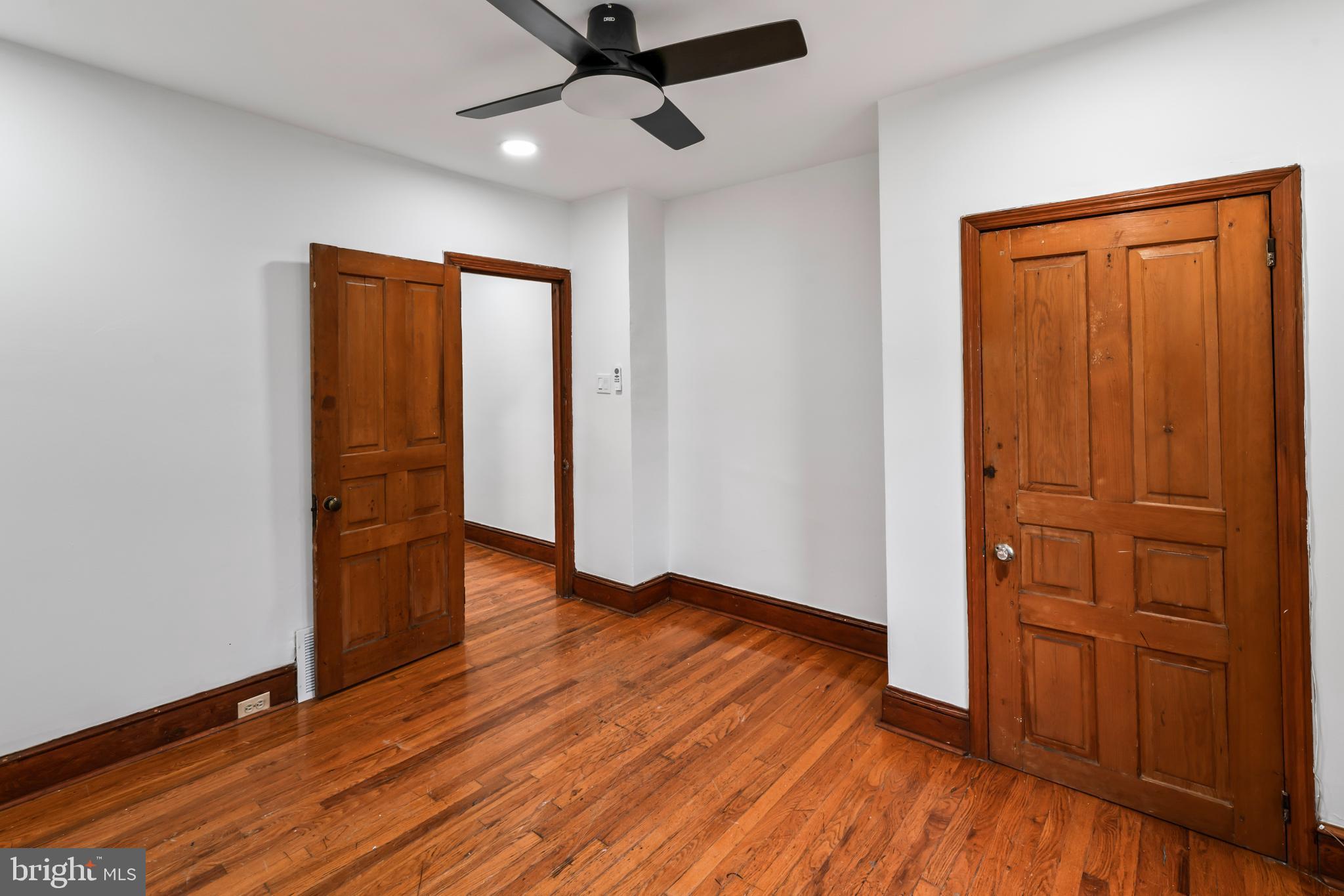 ART MUSEUM AREA - Residential Lease