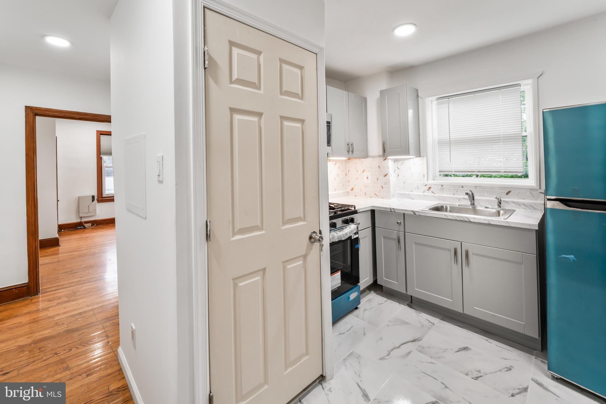 ART MUSEUM AREA - Residential Lease