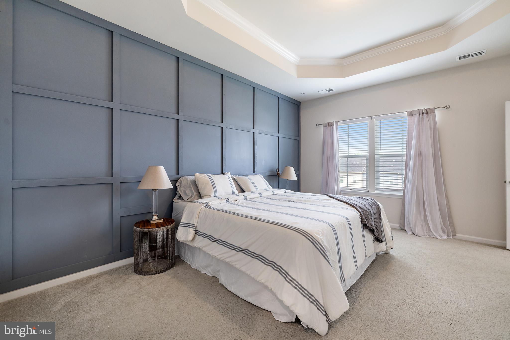 CREEKSIDE - Residential