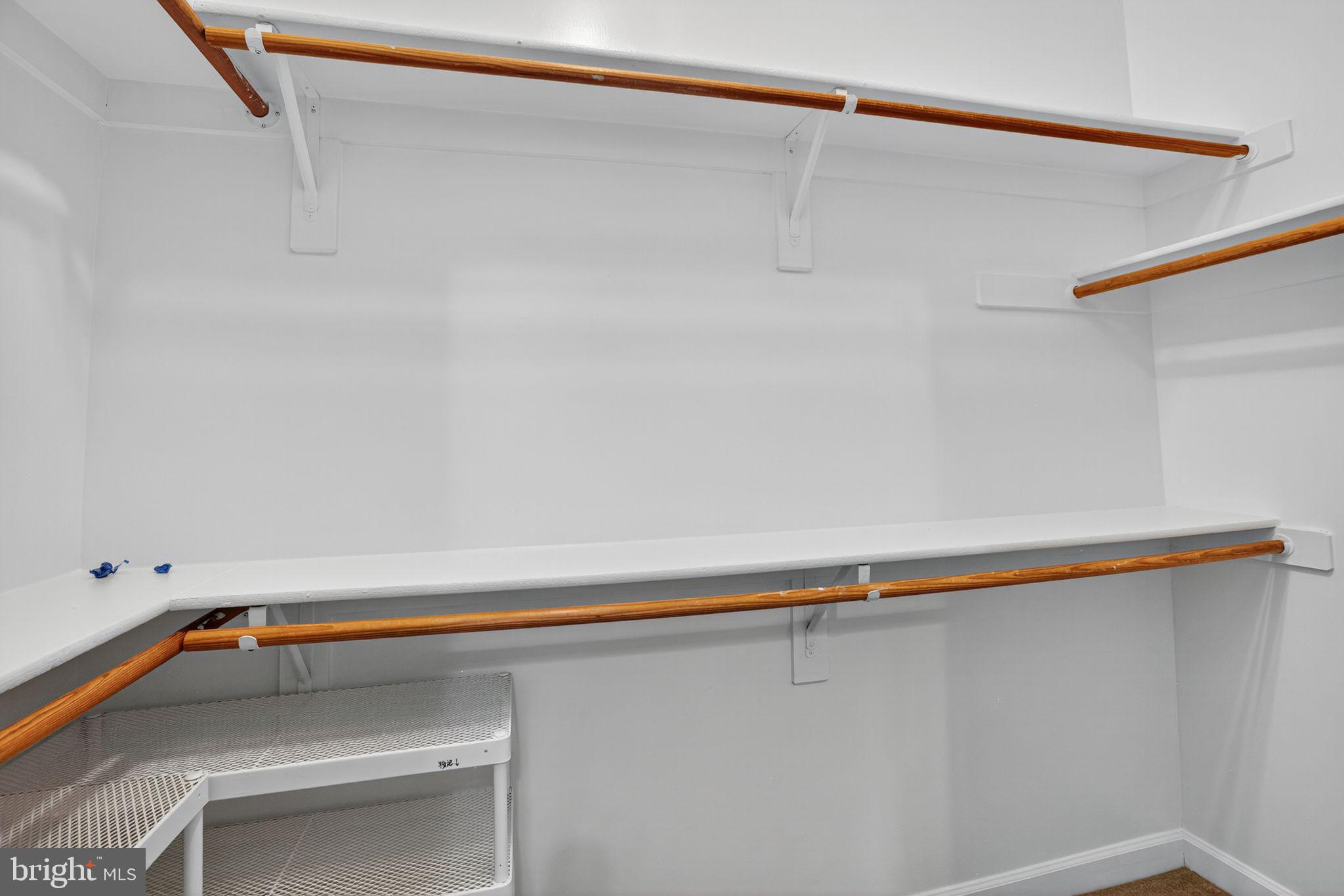 SOUTH RIDING - Residential Lease