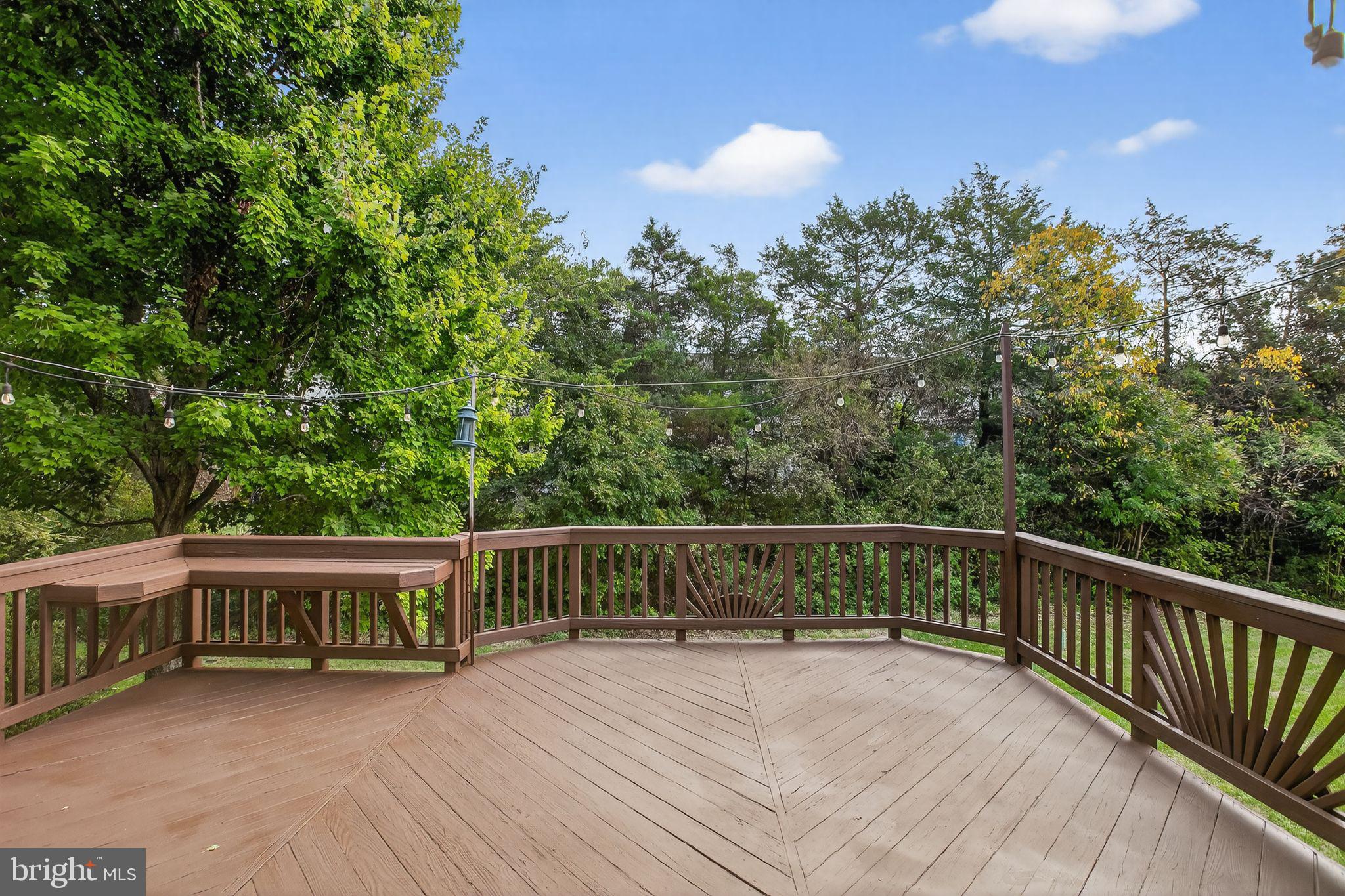 SOUTH RIDING - Residential Lease