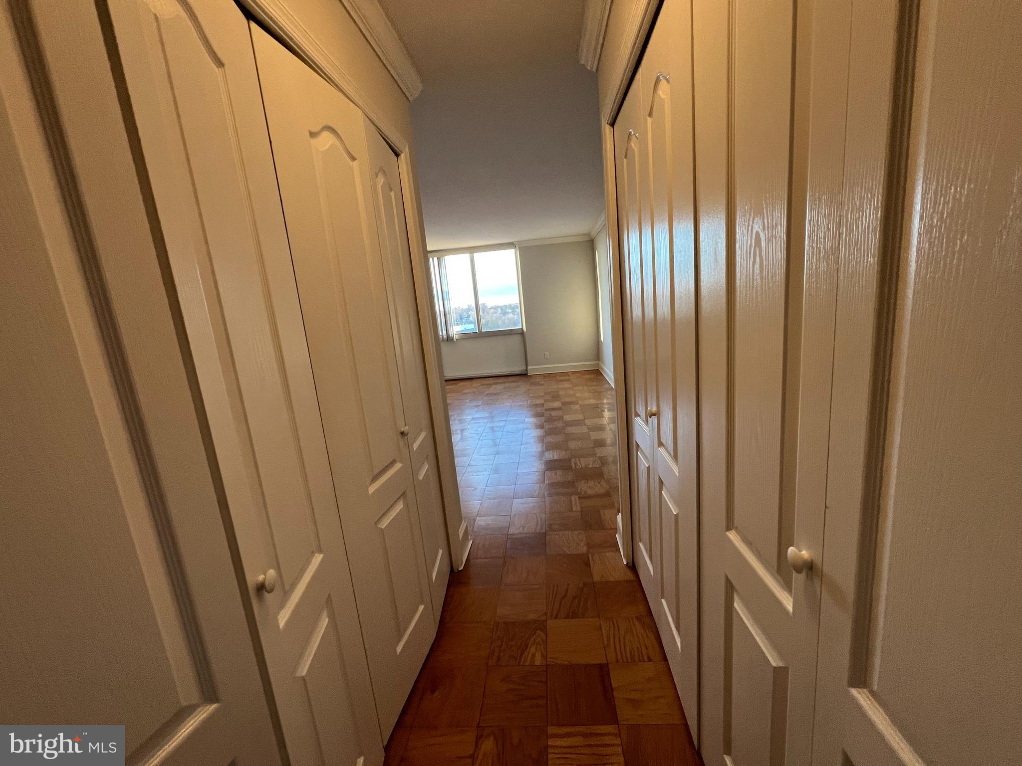 THE KENWOOD - Residential Lease